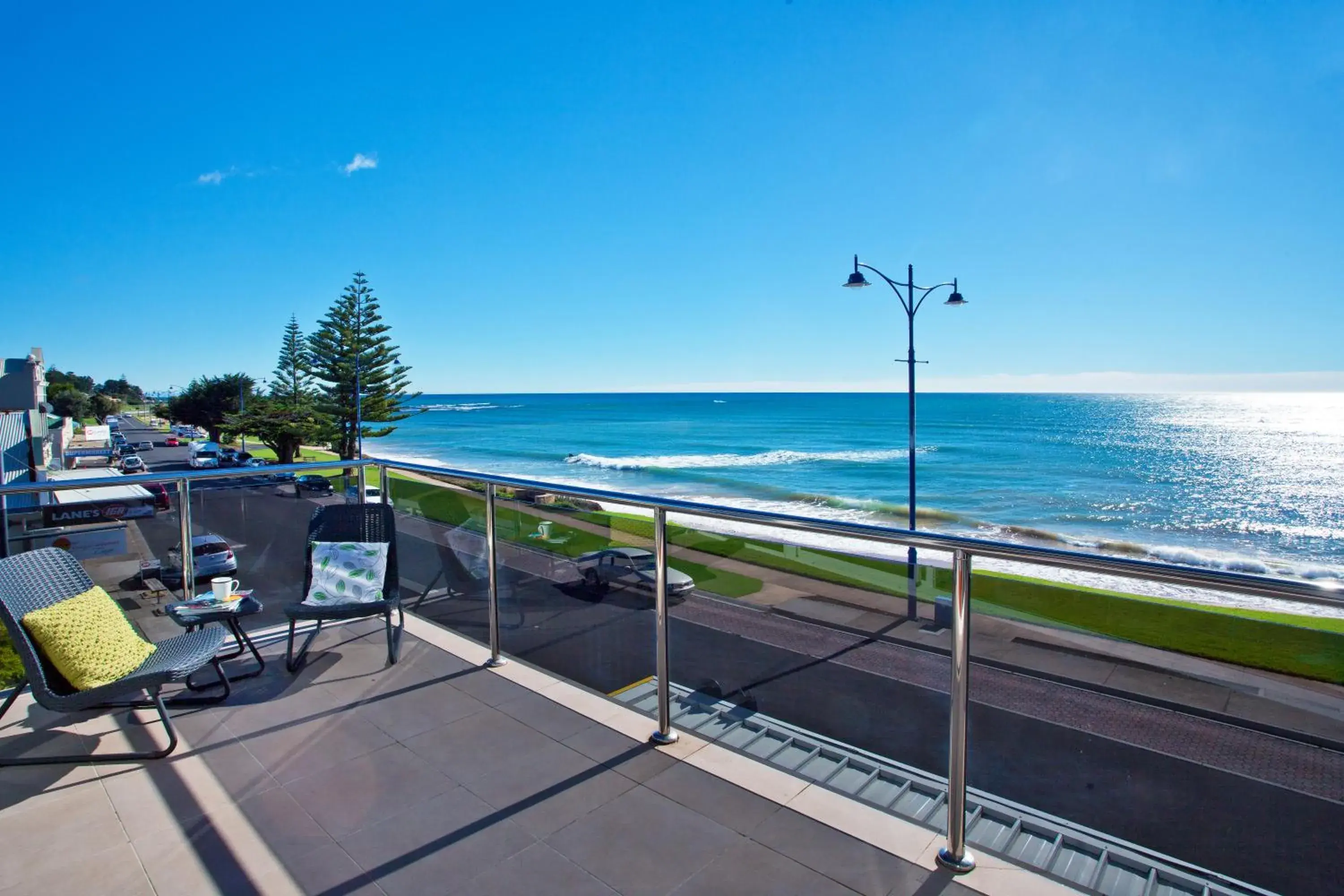 Penguin Waterfront Escape Penguin Waterfront Escape