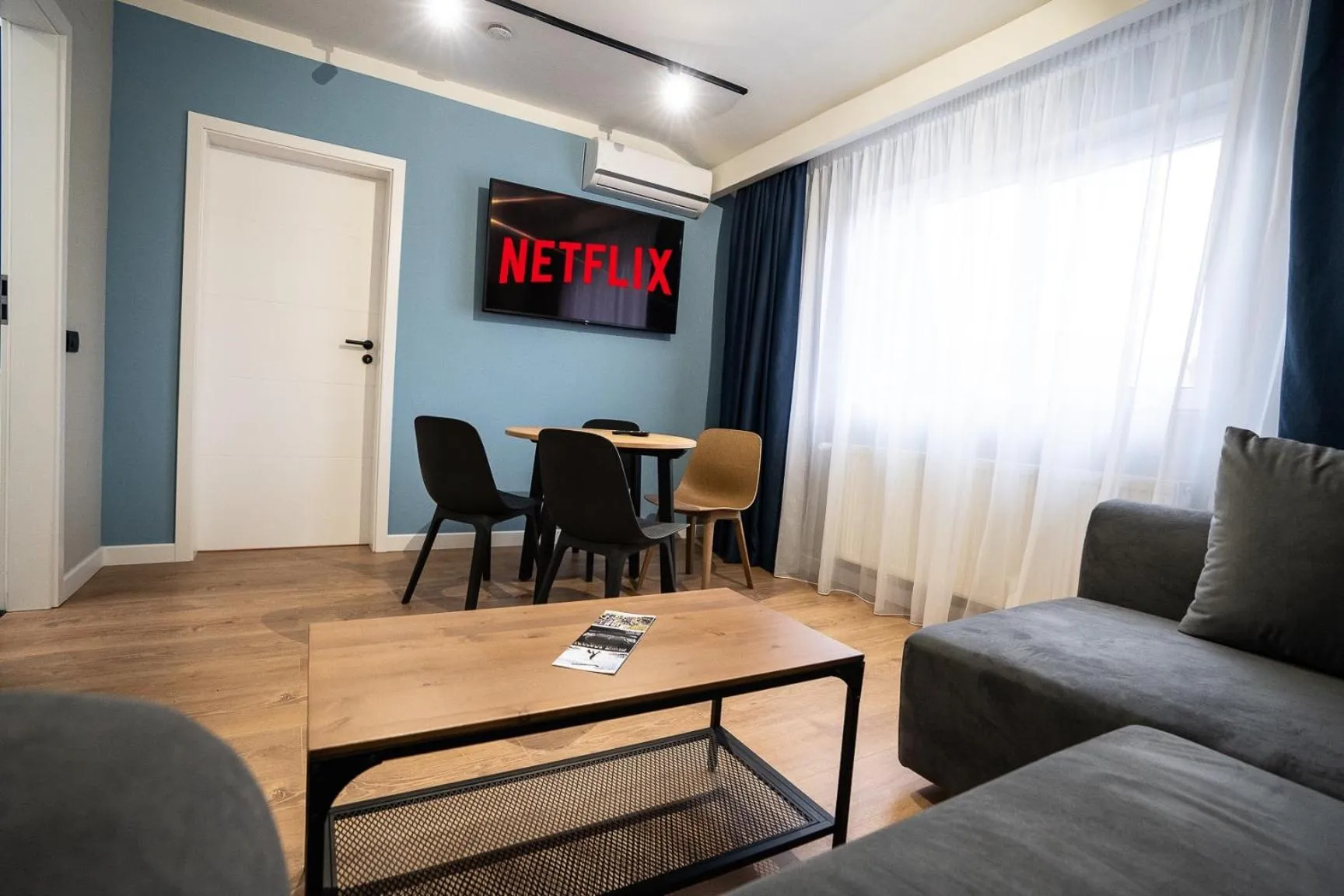 Dining area in Emil Balaban Luxury Apart-Hotel