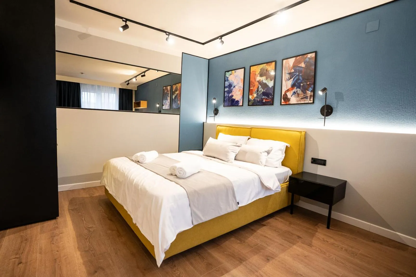 Bedroom, Bed in Emil Balaban Luxury Apart-Hotel