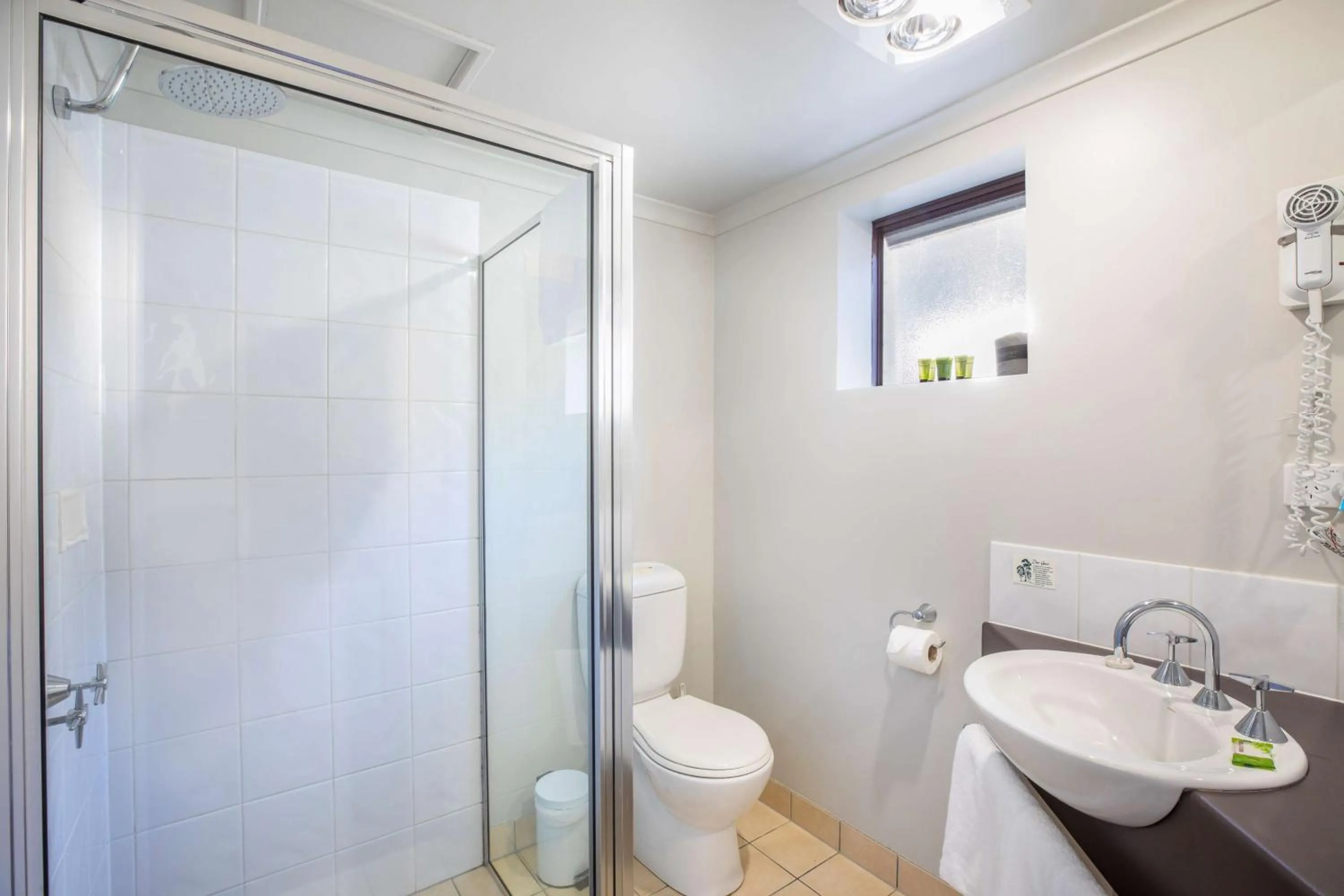 Bathroom in Nightcap at Riverside Hotel