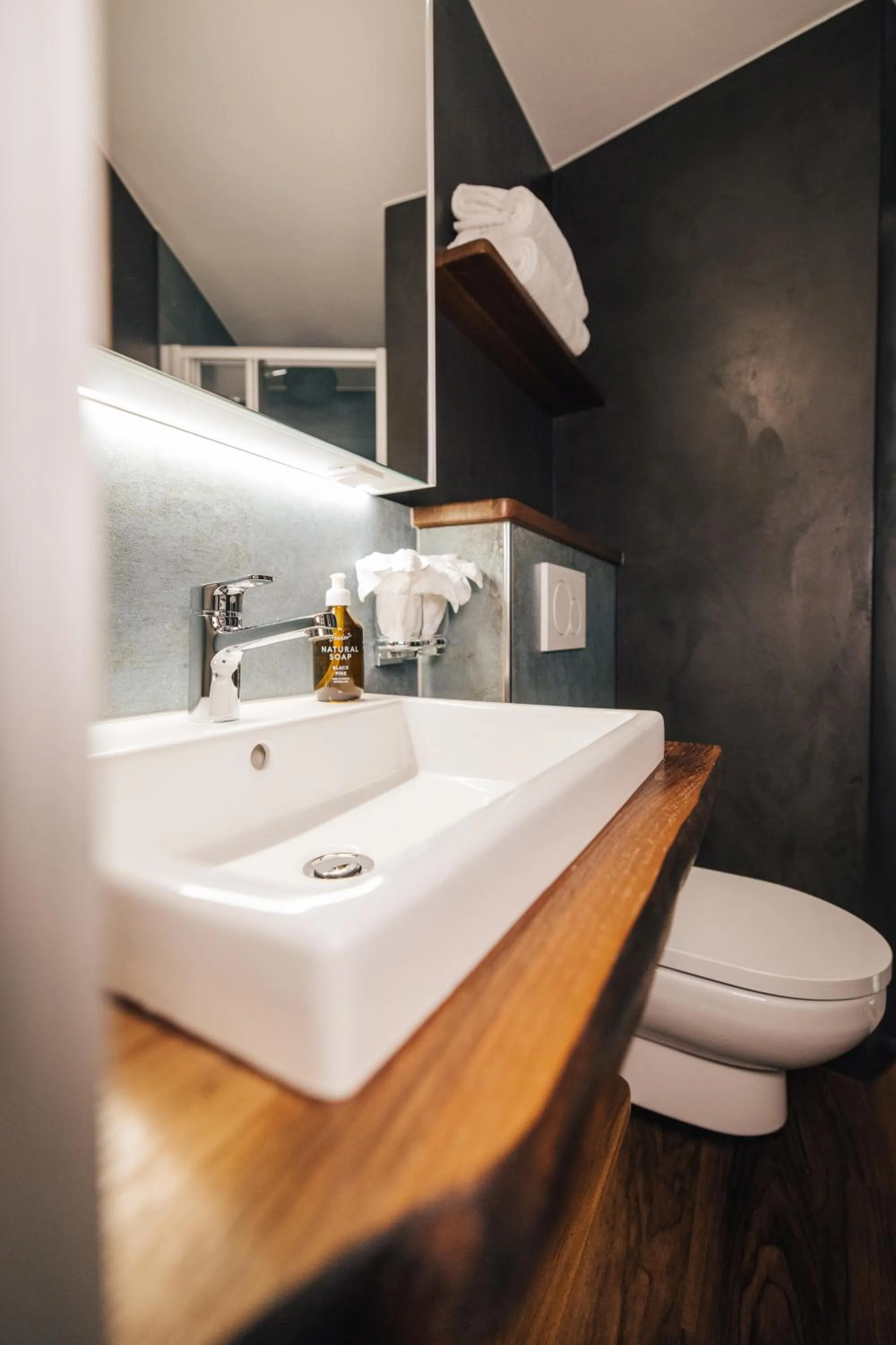 Double Room with Balcony in CHRIStania