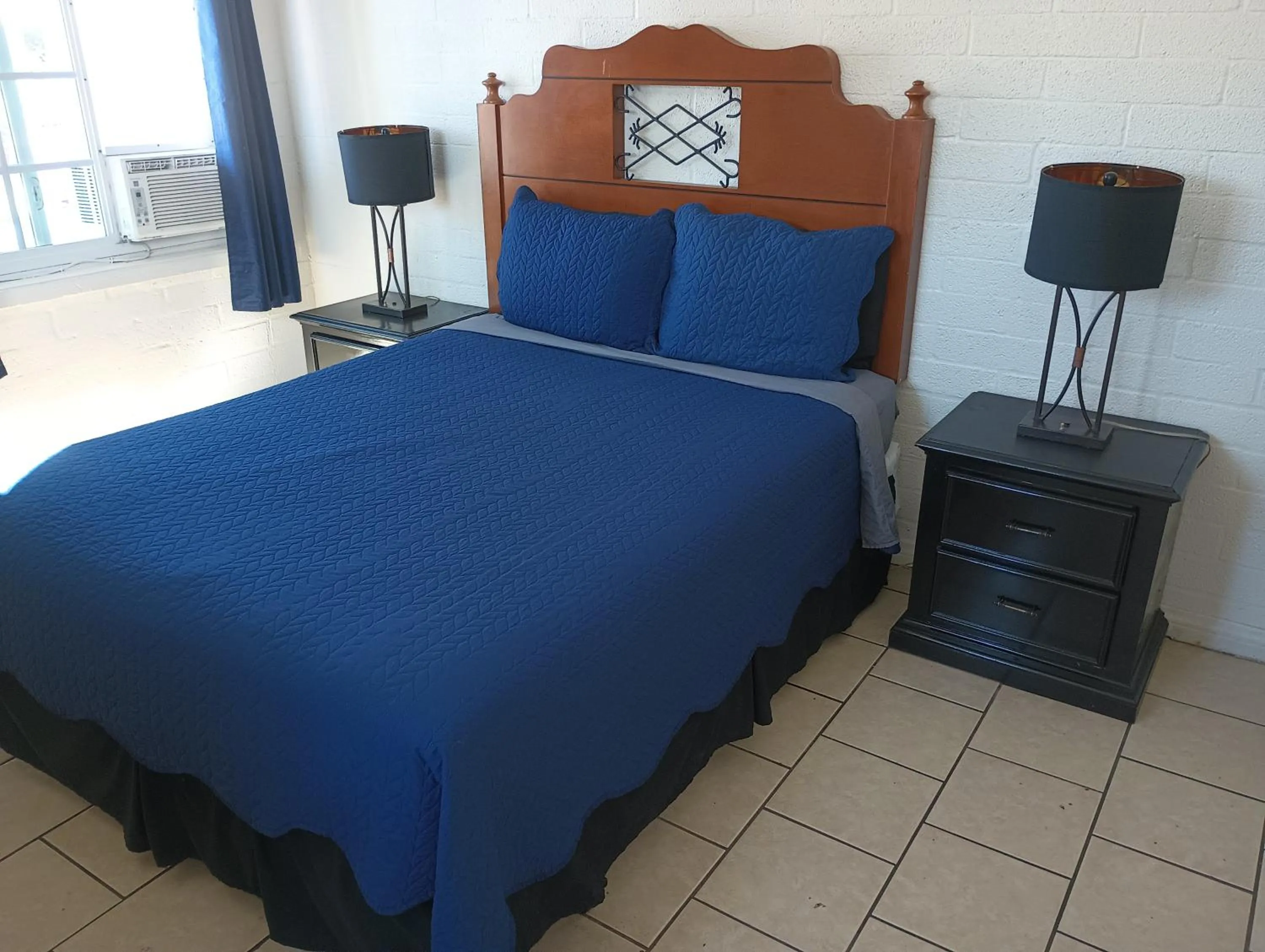 Bedroom, Bed in Oceana Boutique Hotel