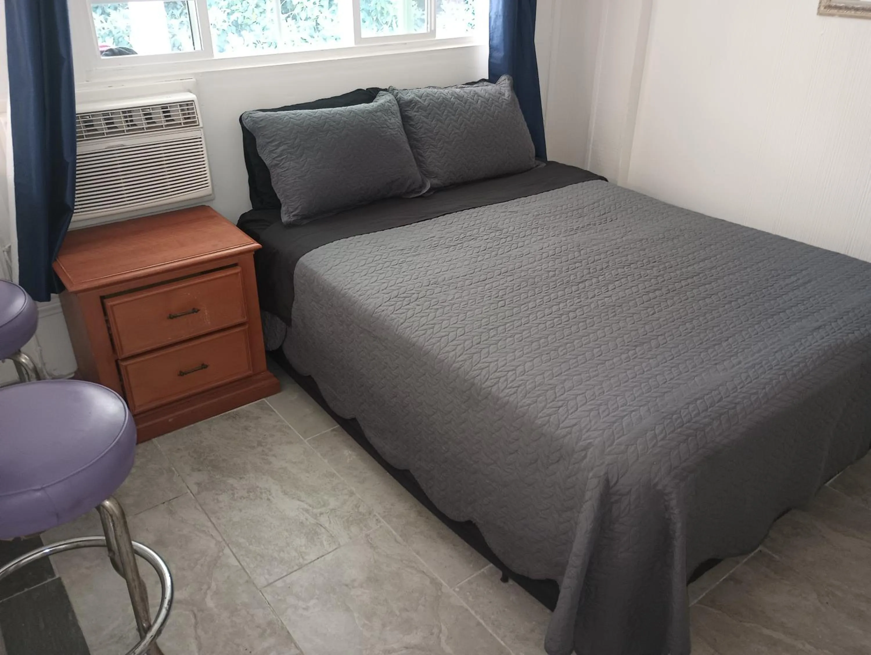 Bedroom, Bed in Oceana Boutique Hotel