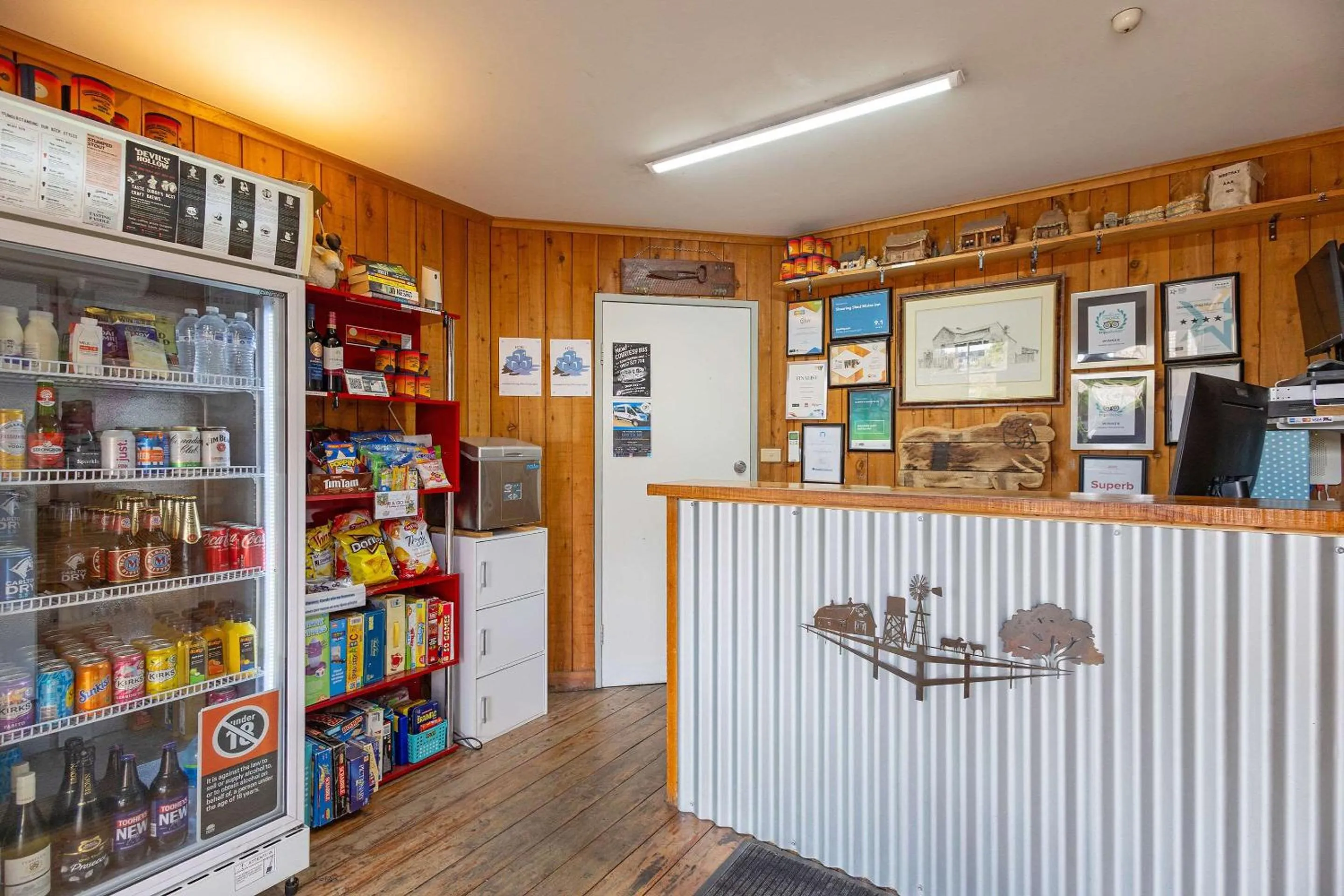 Lobby or reception in Shearing Shed Motor Inn