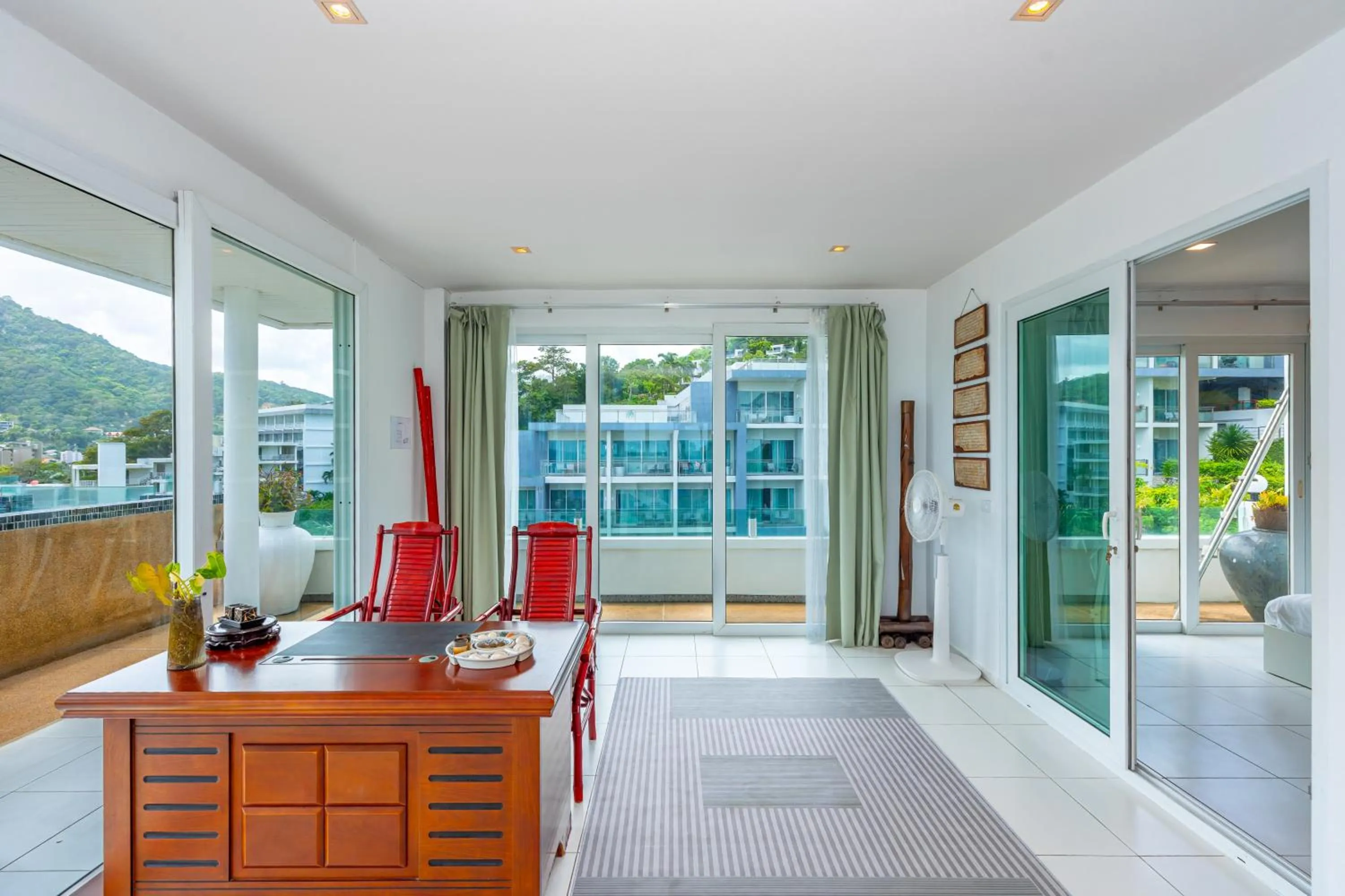 Seating area in Kata Hill Sea View Hotel