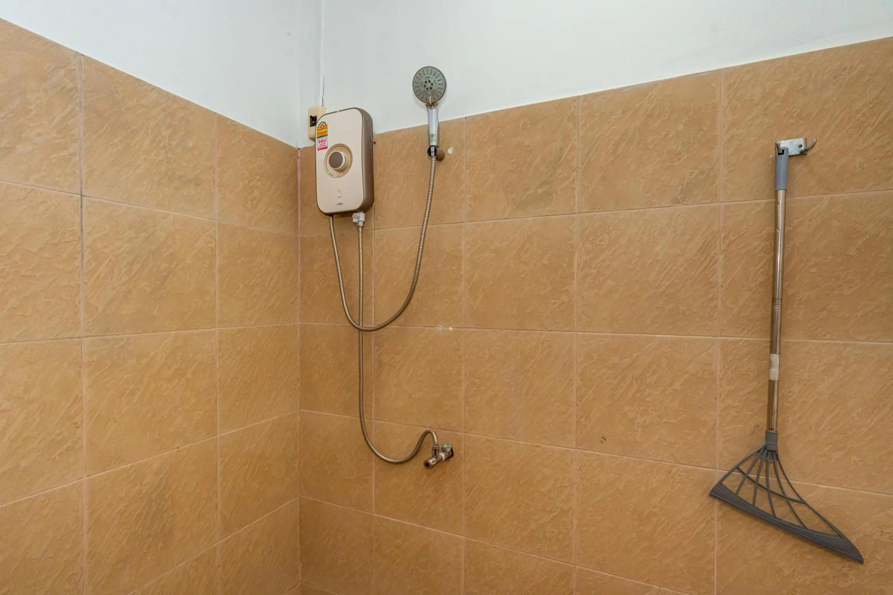 Bathroom in Kata Hill Sea View Hotel