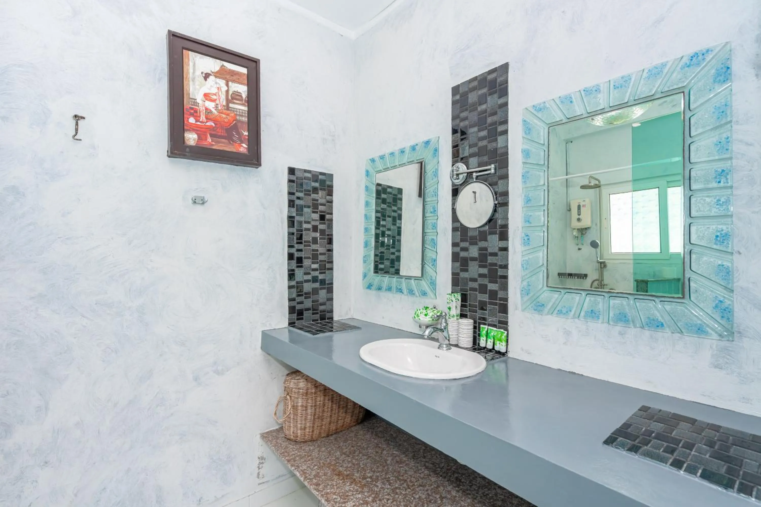 Bathroom in Kata Hill Sea View Hotel