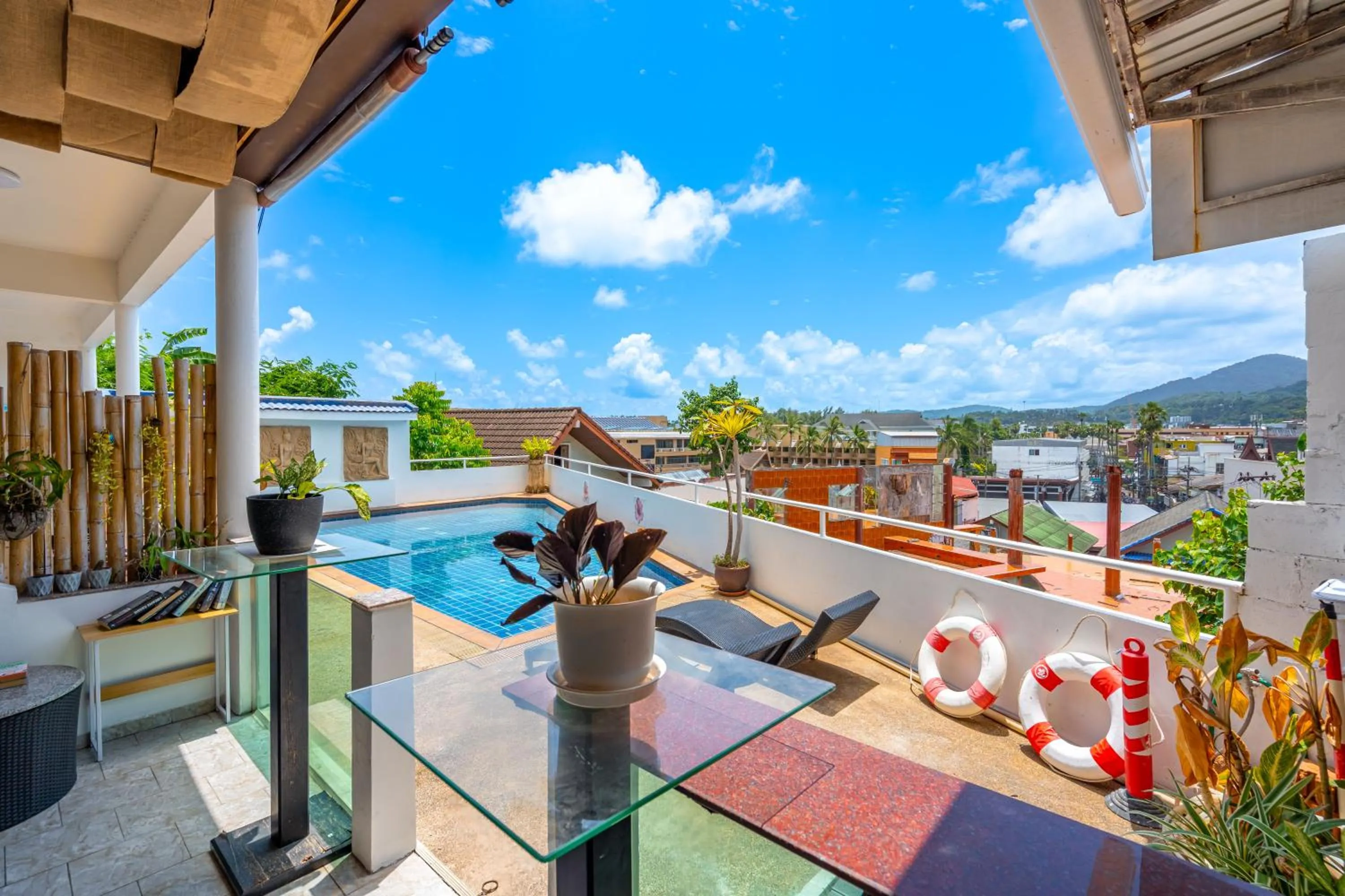 Patio in Kata Hill Sea View Hotel