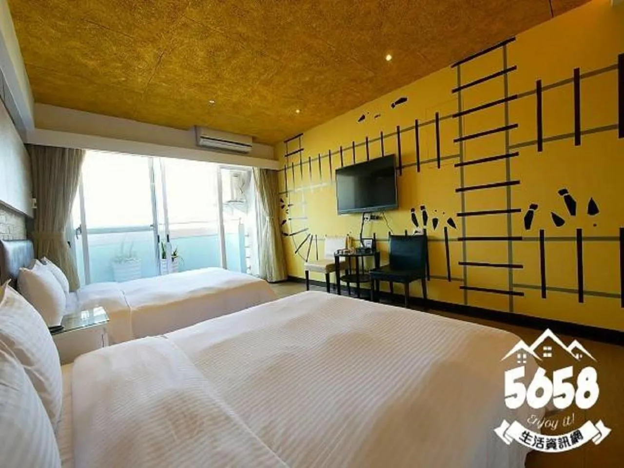 Photo of the whole room, Bed in R8 Eco Hotel