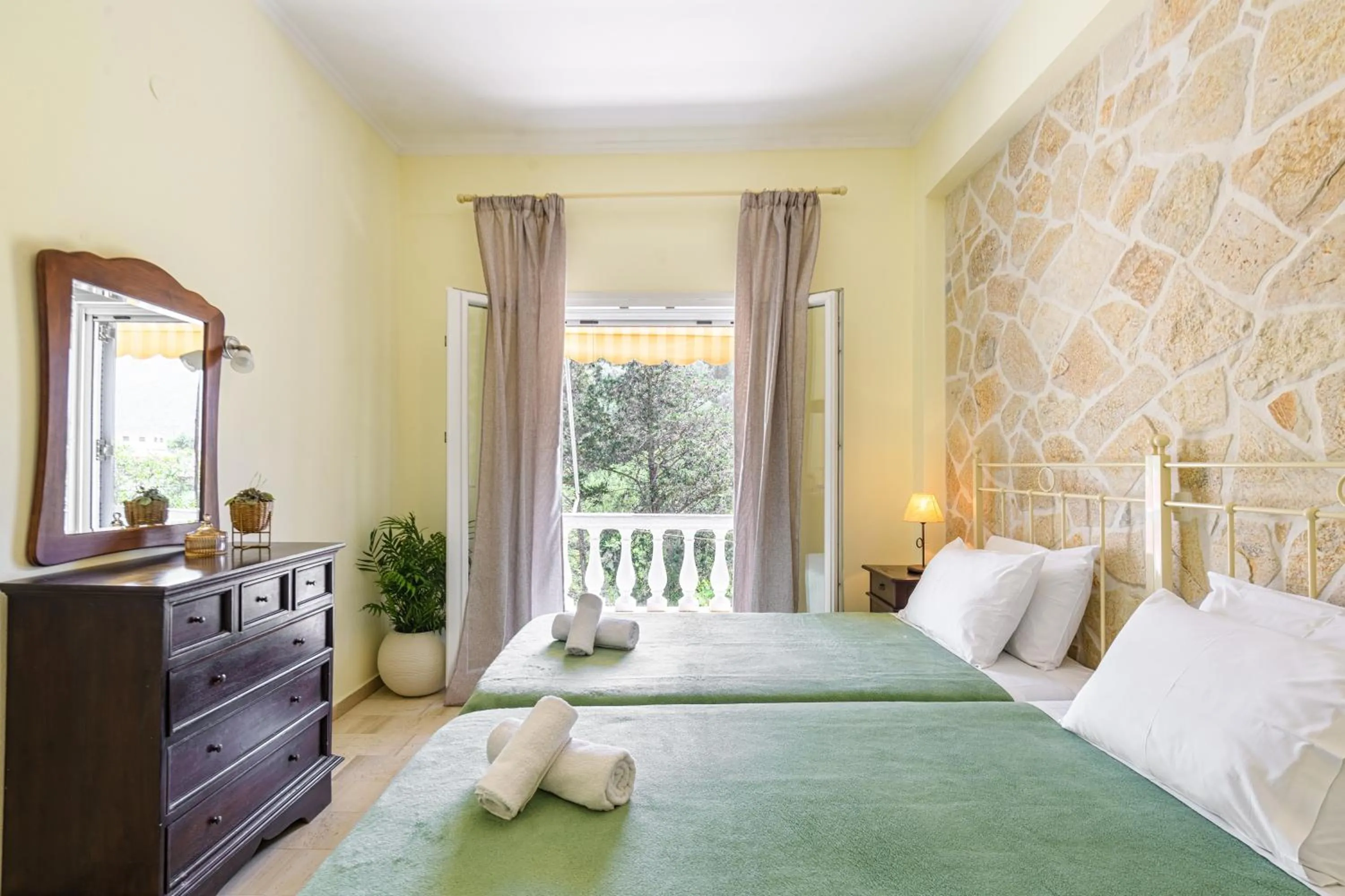 Bed in Delfini Resort