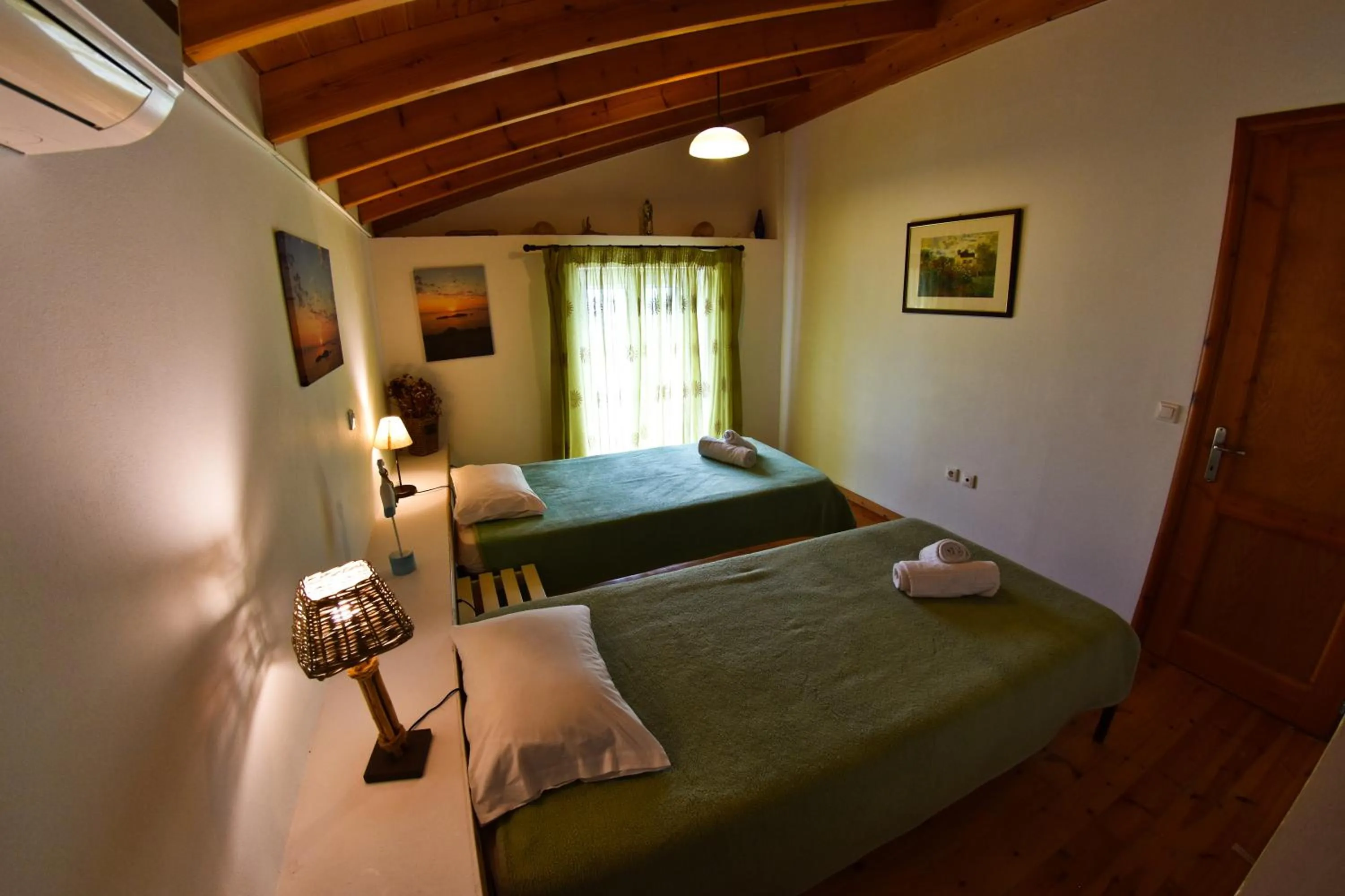 Bedroom, Bed in Delfini Resort
