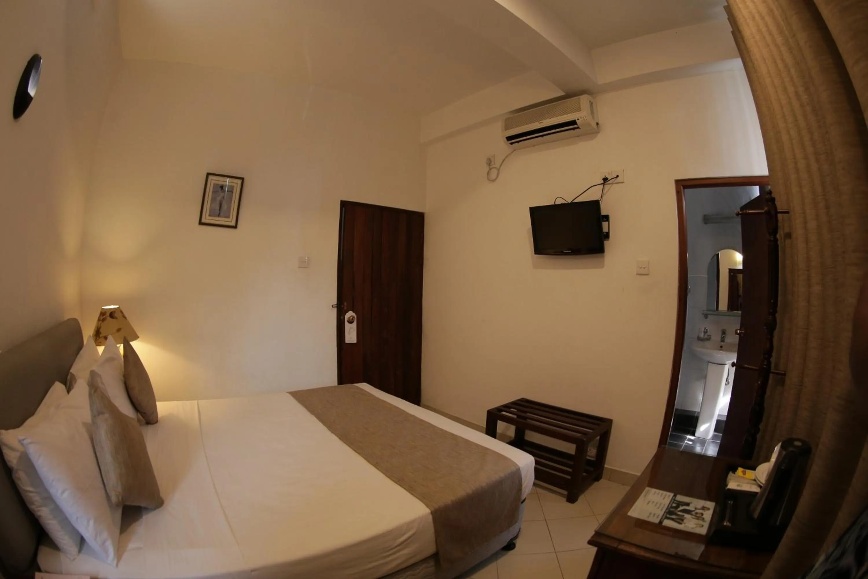 Bed in The Royal Mall