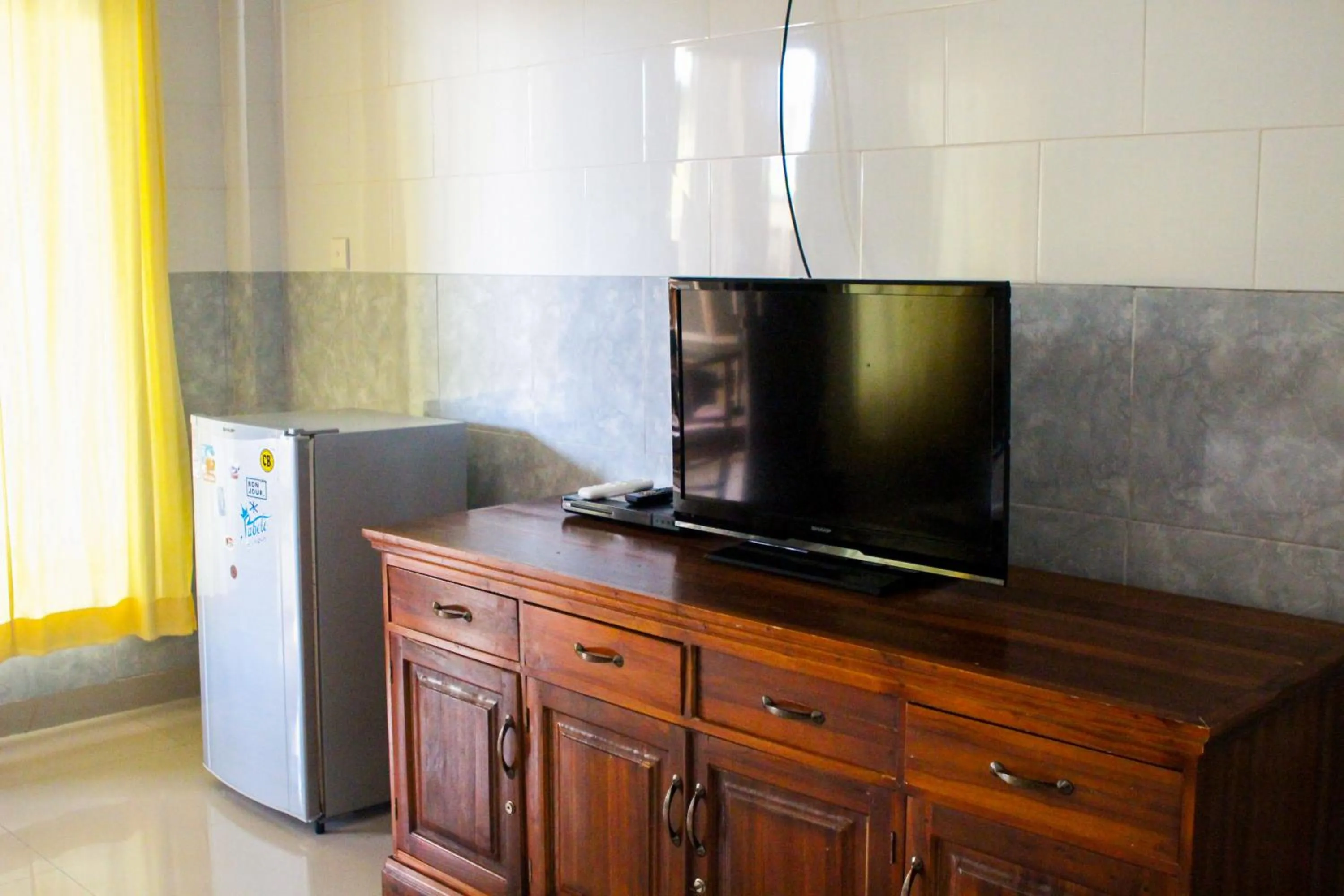 Area and facilities in Putu Guest House 2