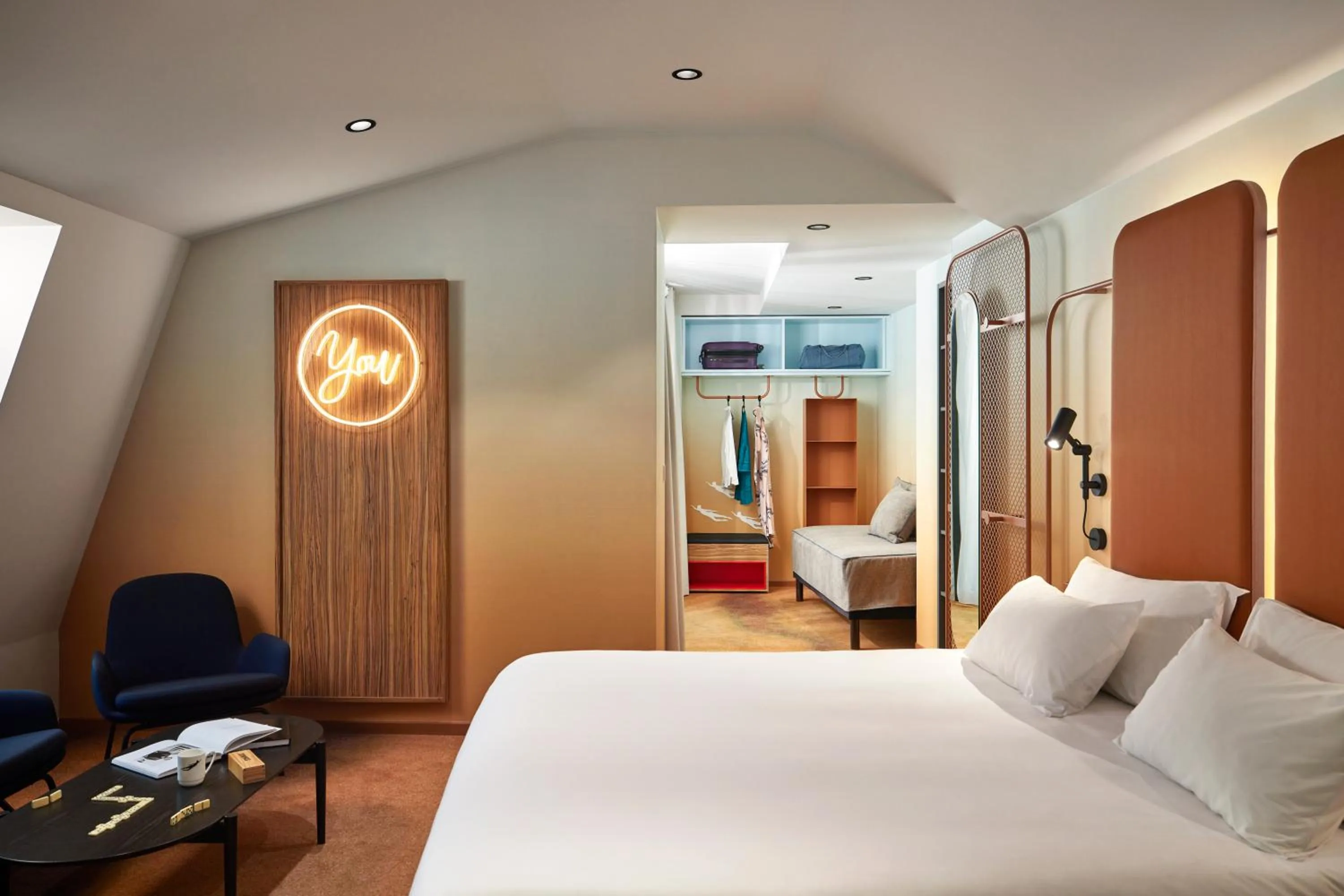 Bed in You Hotel Deauville - Handwritten Collection