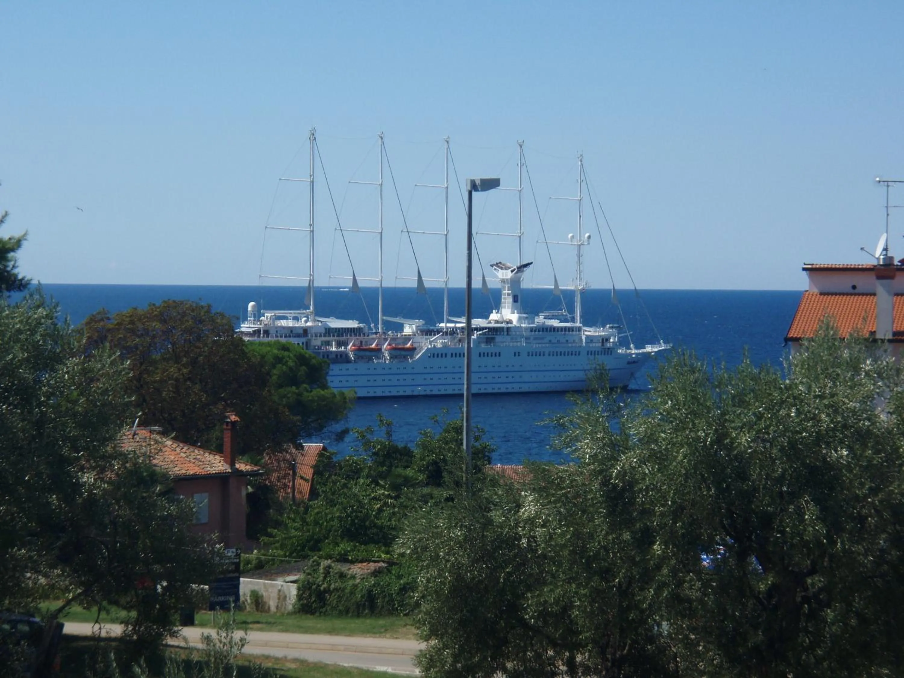 Guest House Zohil