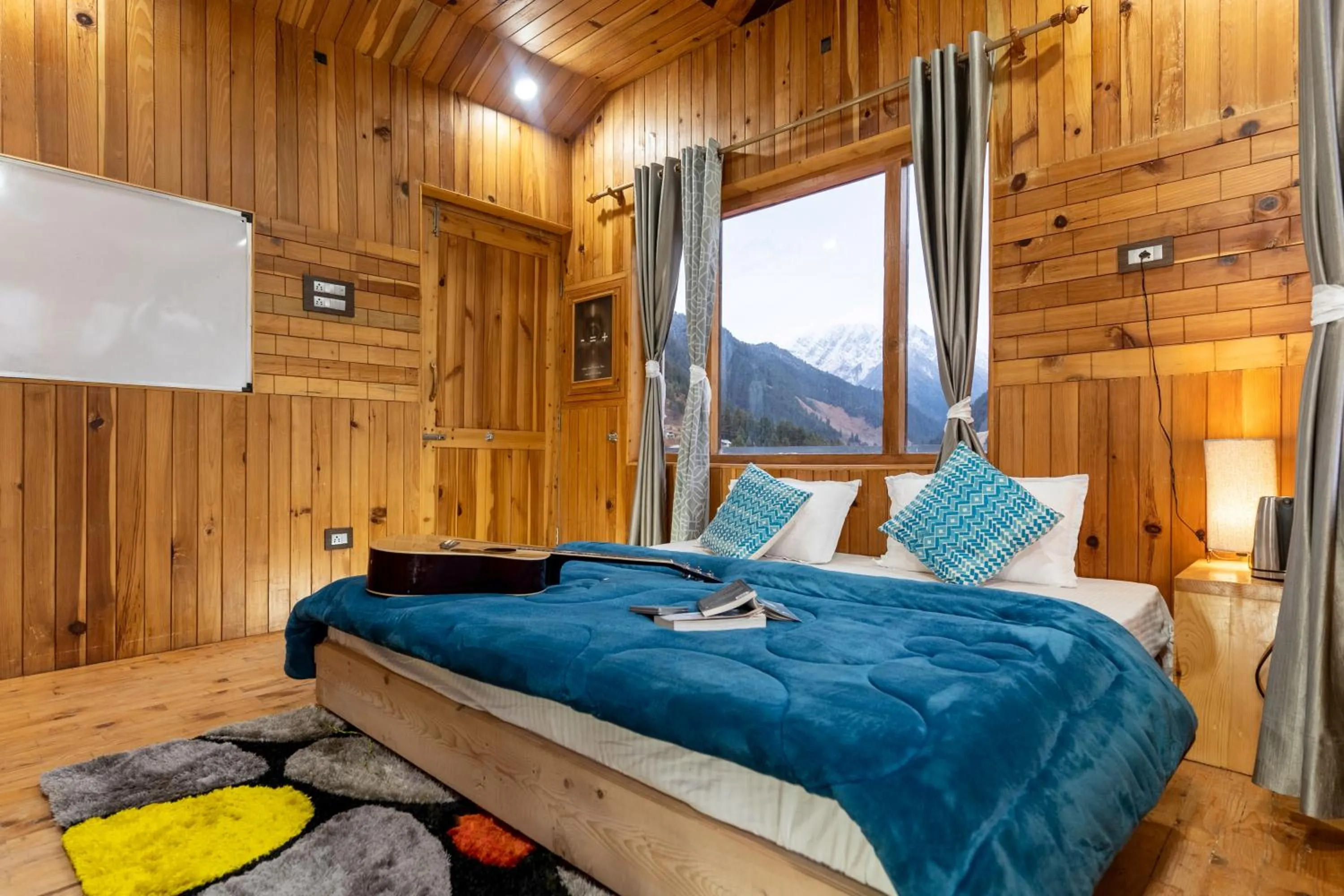 Photo of the whole room, Bed in Zostel Rajgundha