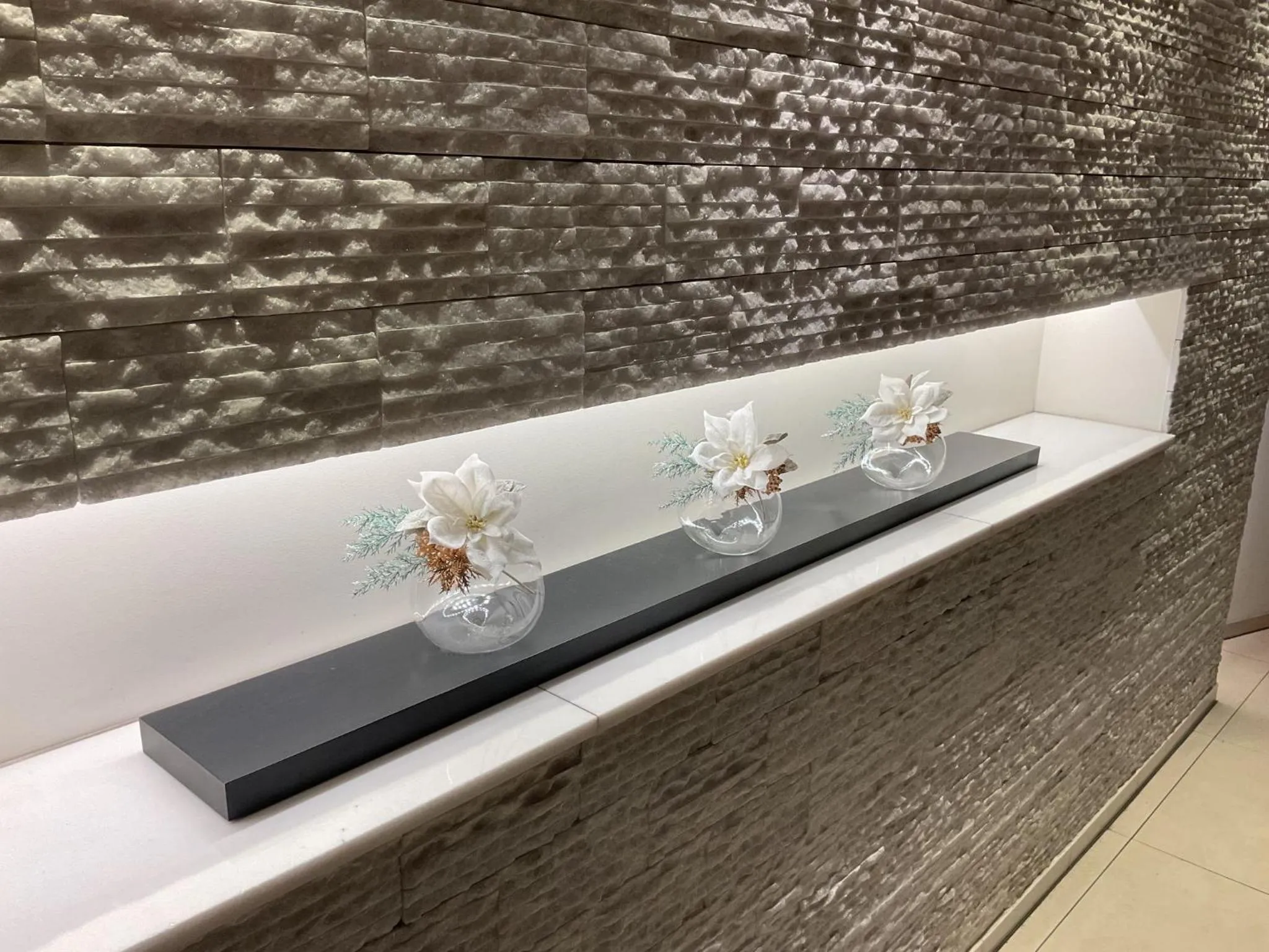 Decorative detail in Richmond Hotel Tokyo Shiba