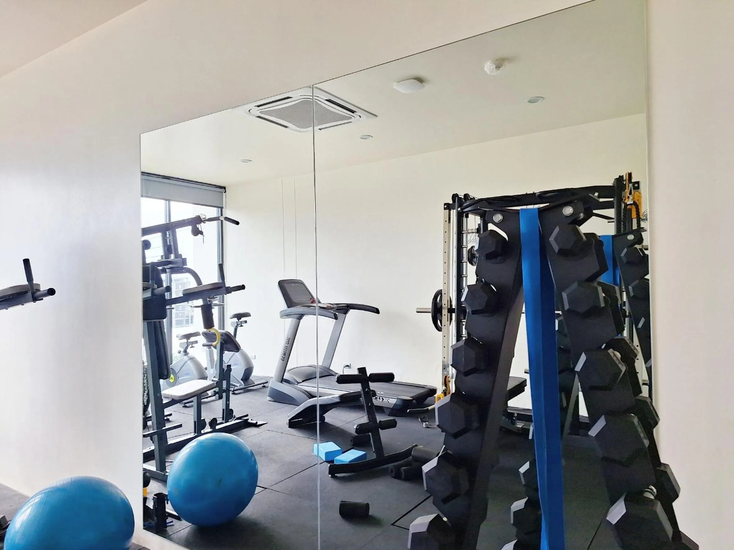 Fitness centre/facilities in Dome Kata Resort
