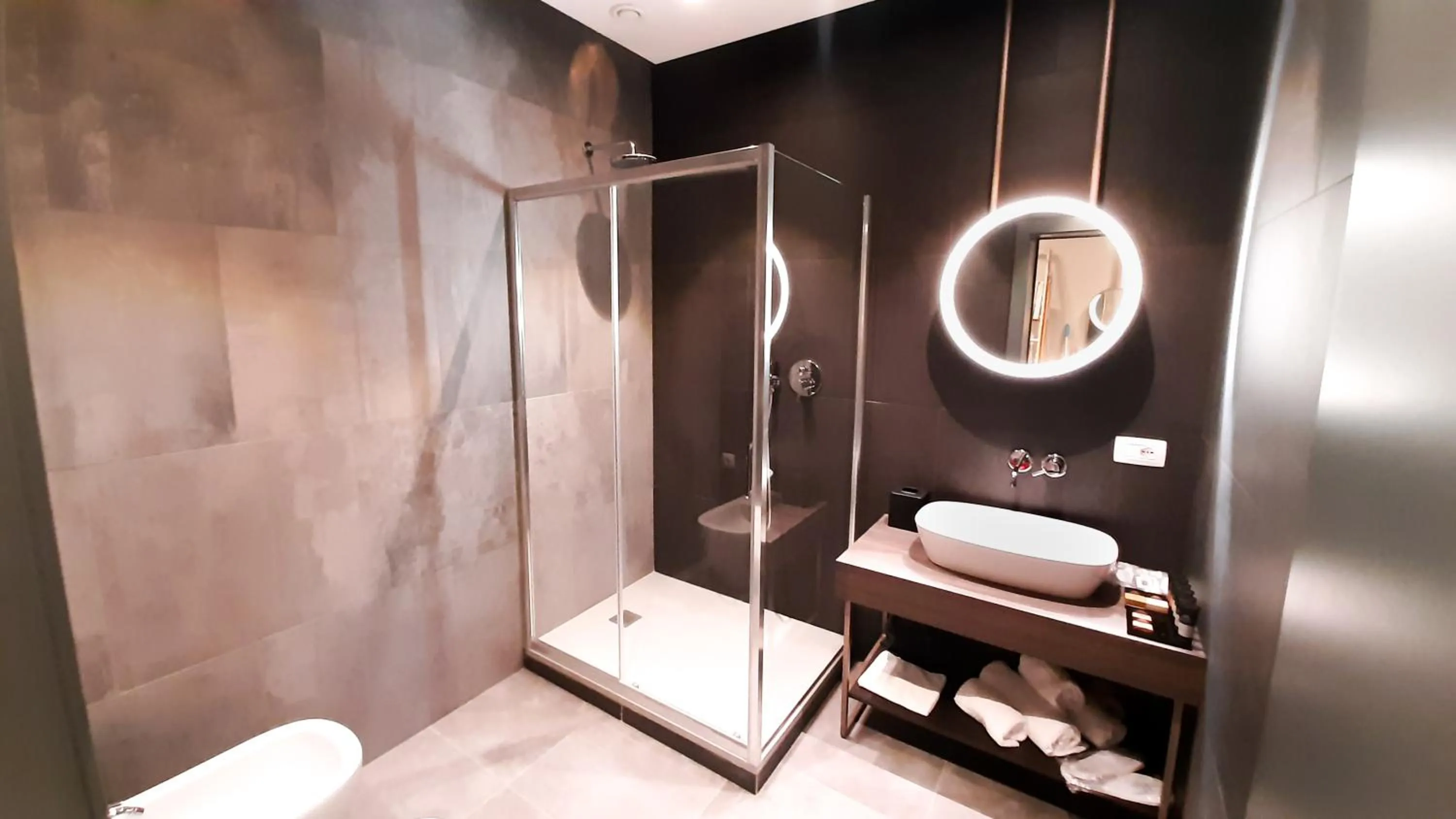 Bathroom in JOIVY Spadari