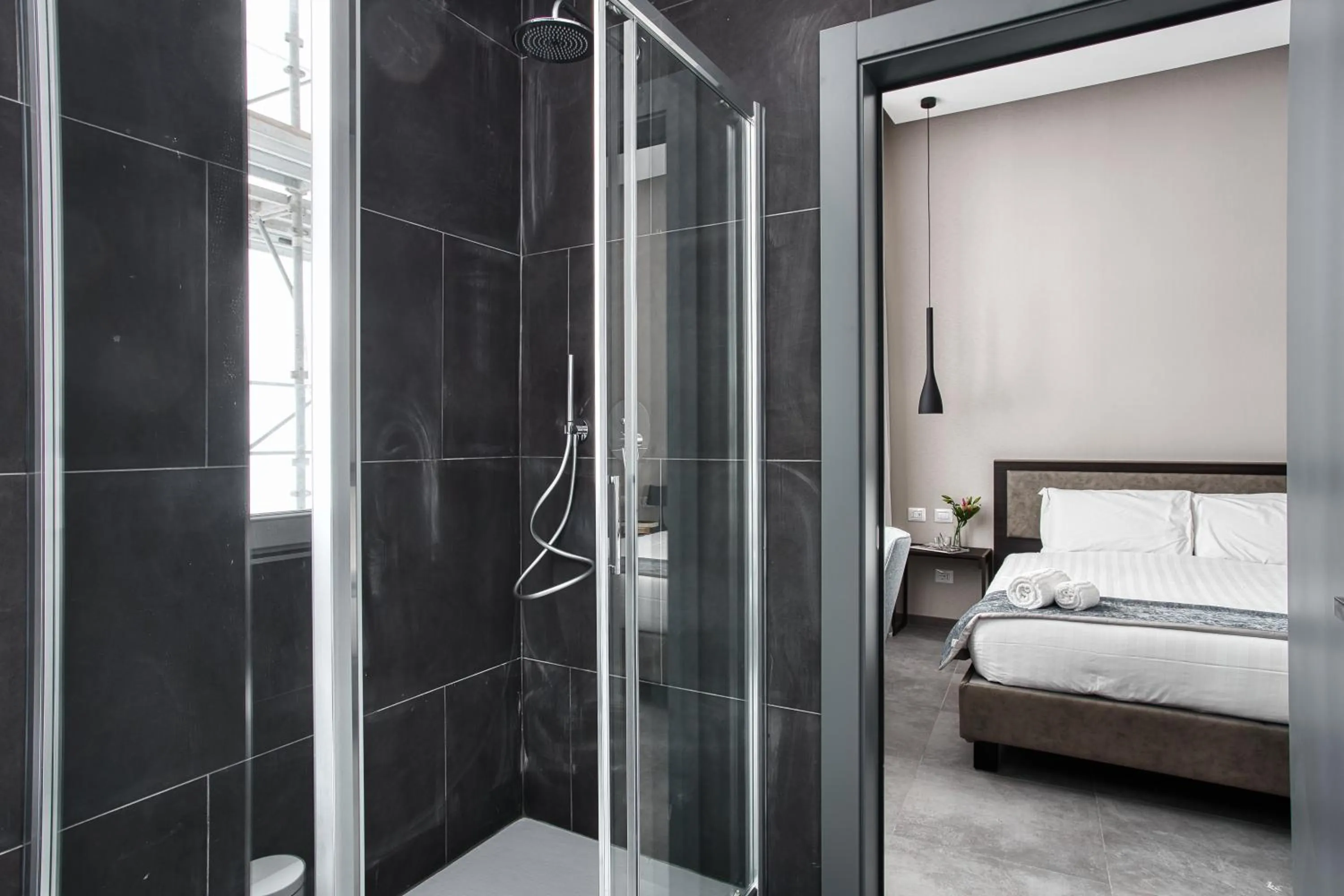Bathroom, Bed in JOIVY Spadari