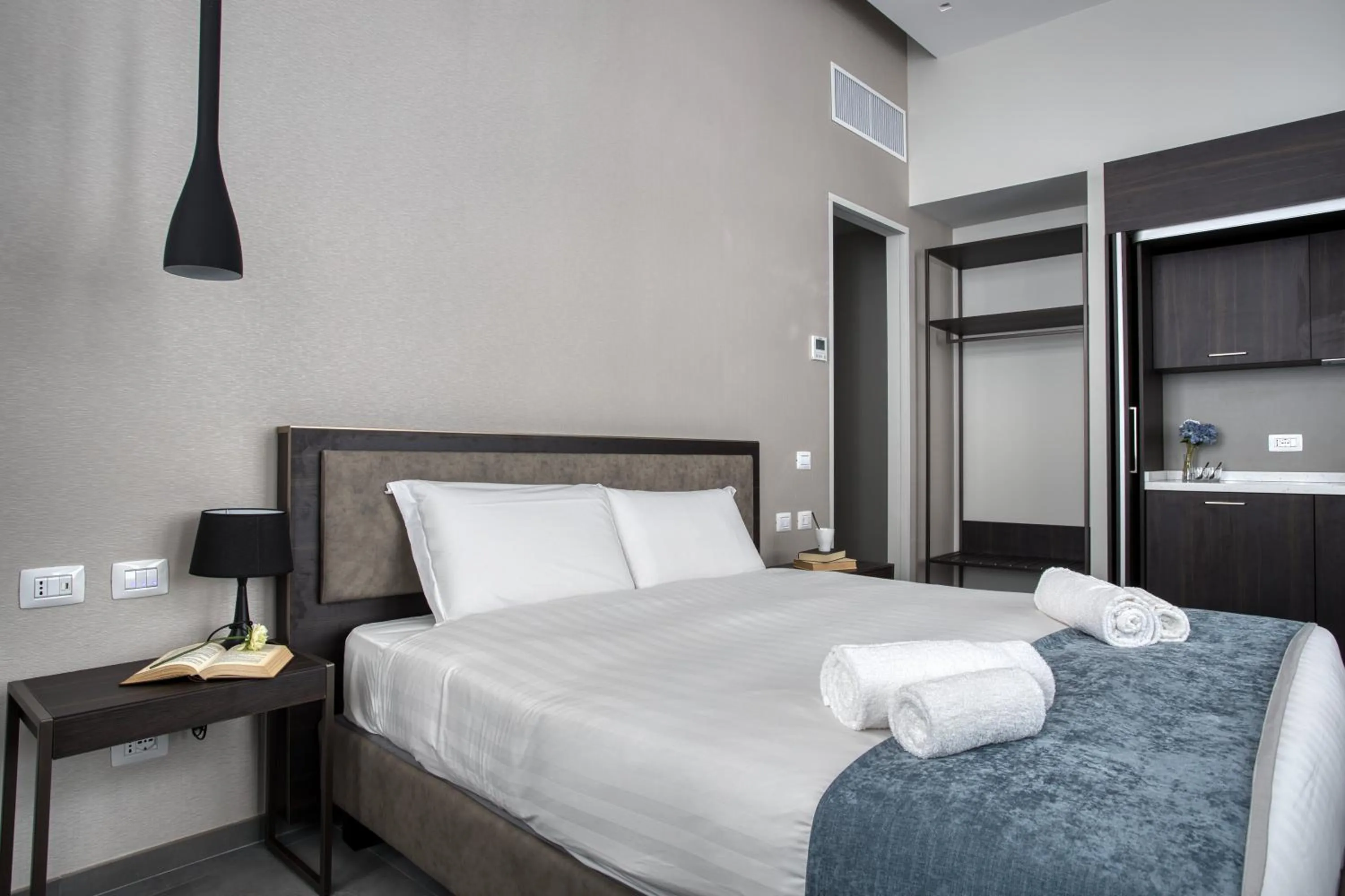 Bed in JOIVY Spadari