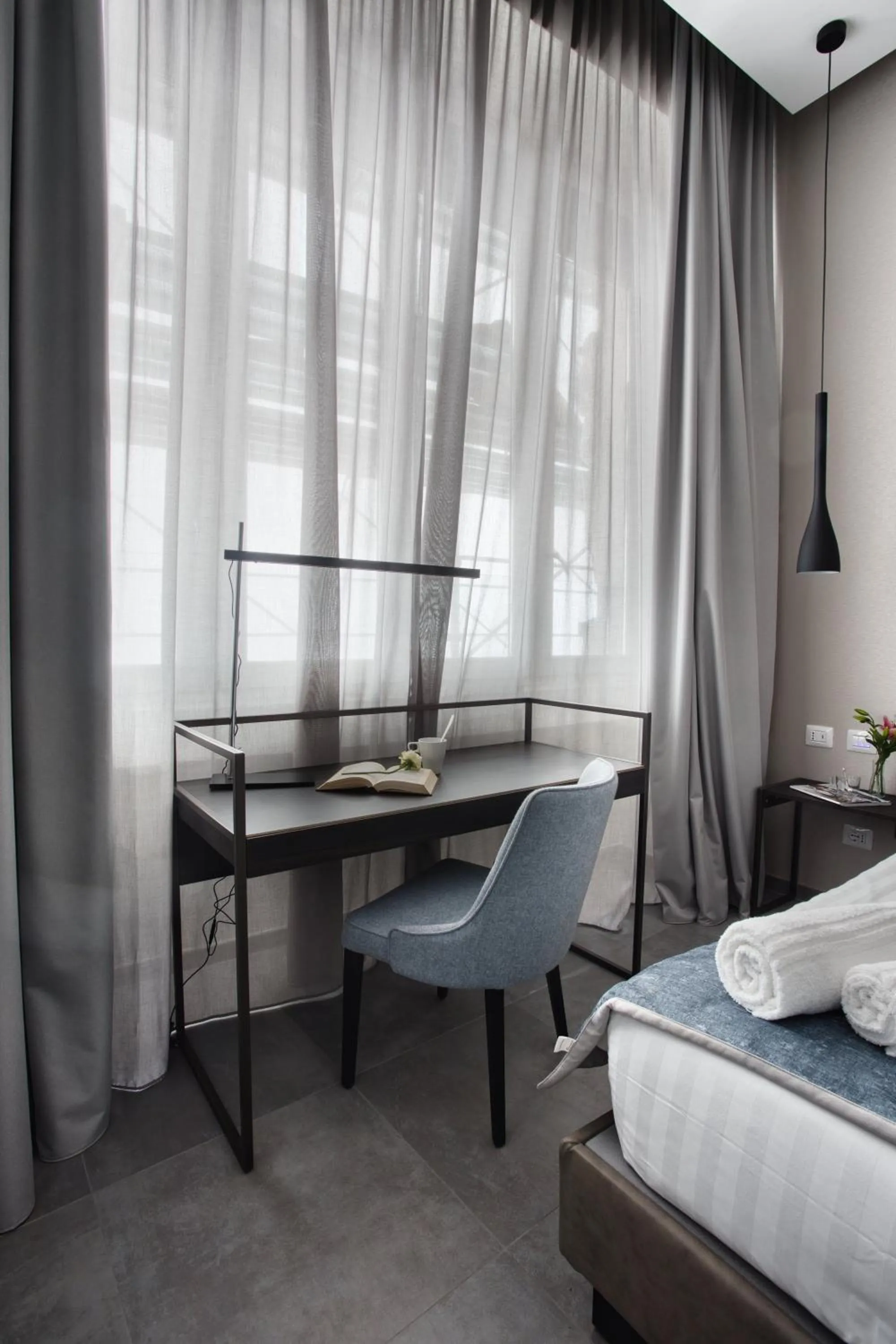 Bed in JOIVY Spadari