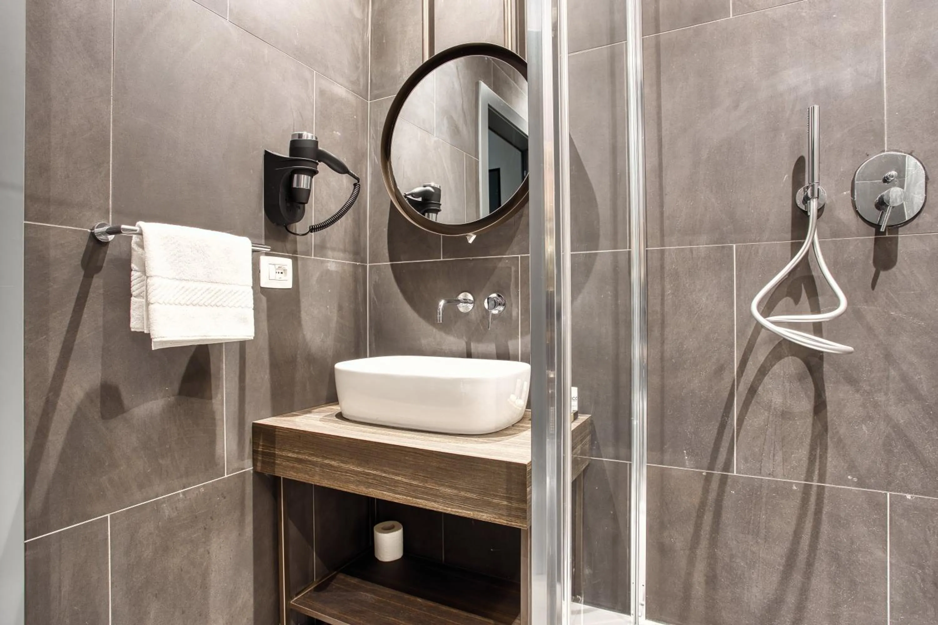 Bathroom in JOIVY Spadari