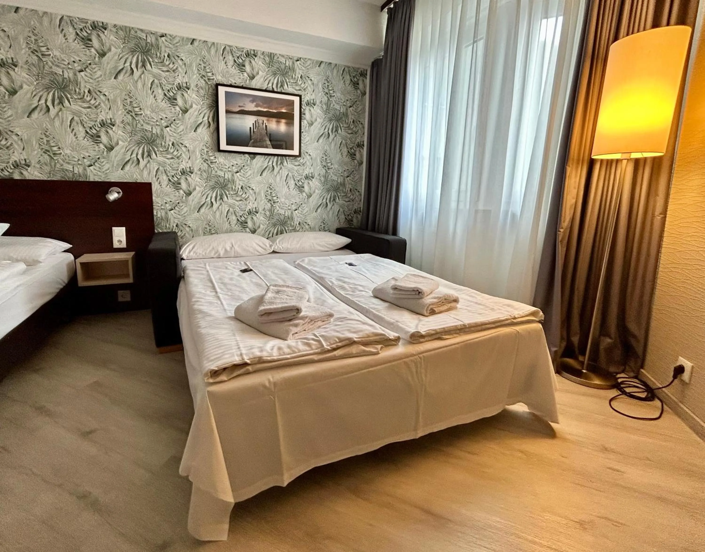 Family, Bed in Best Western Hotel Ambassador