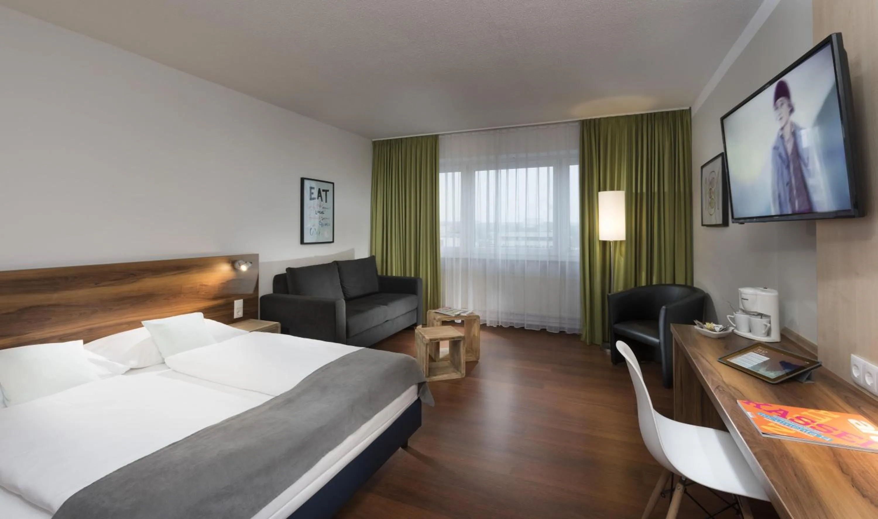 Bedroom, Bed in Best Western Hotel Ambassador