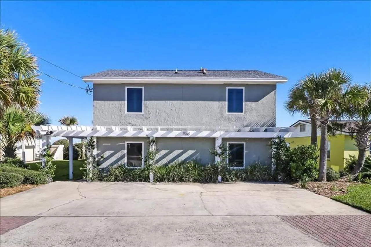 1584 S Fletcher
