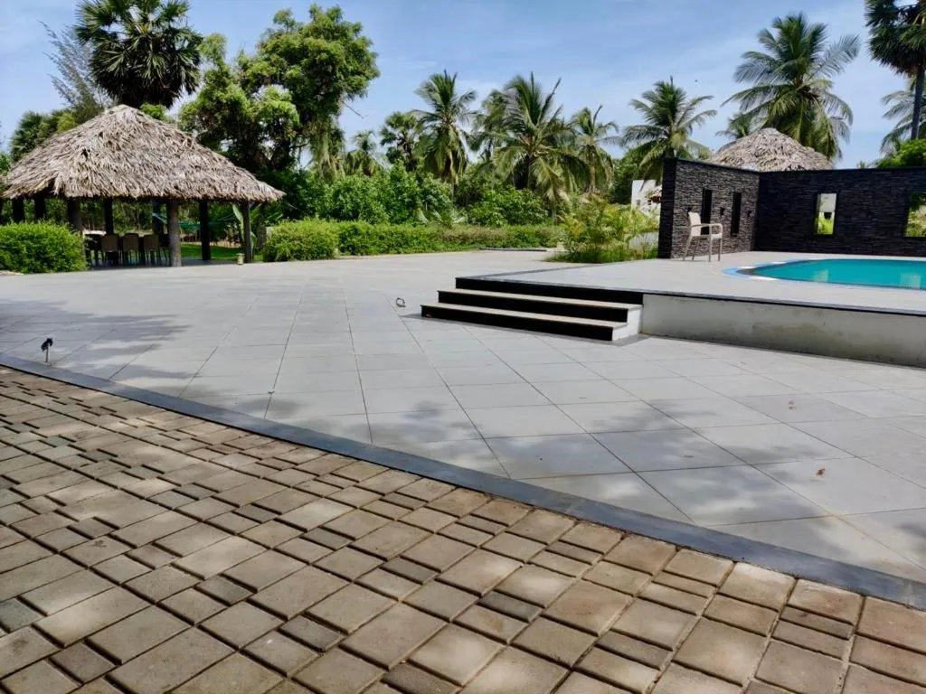 Restaurant/places to eat in Joe's Beach Shack - Beach resort, Ramanathapuram