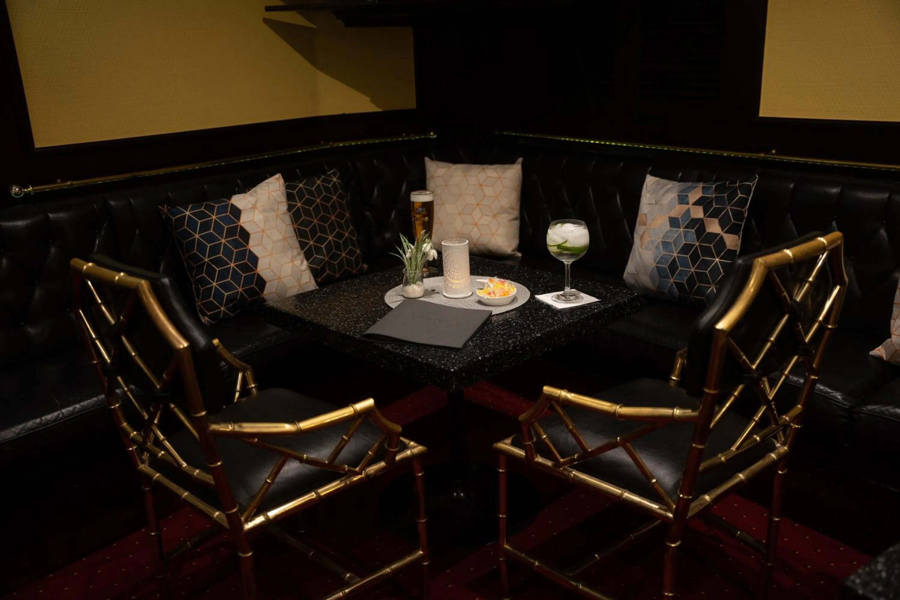 Lounge or bar in Hotel Grille