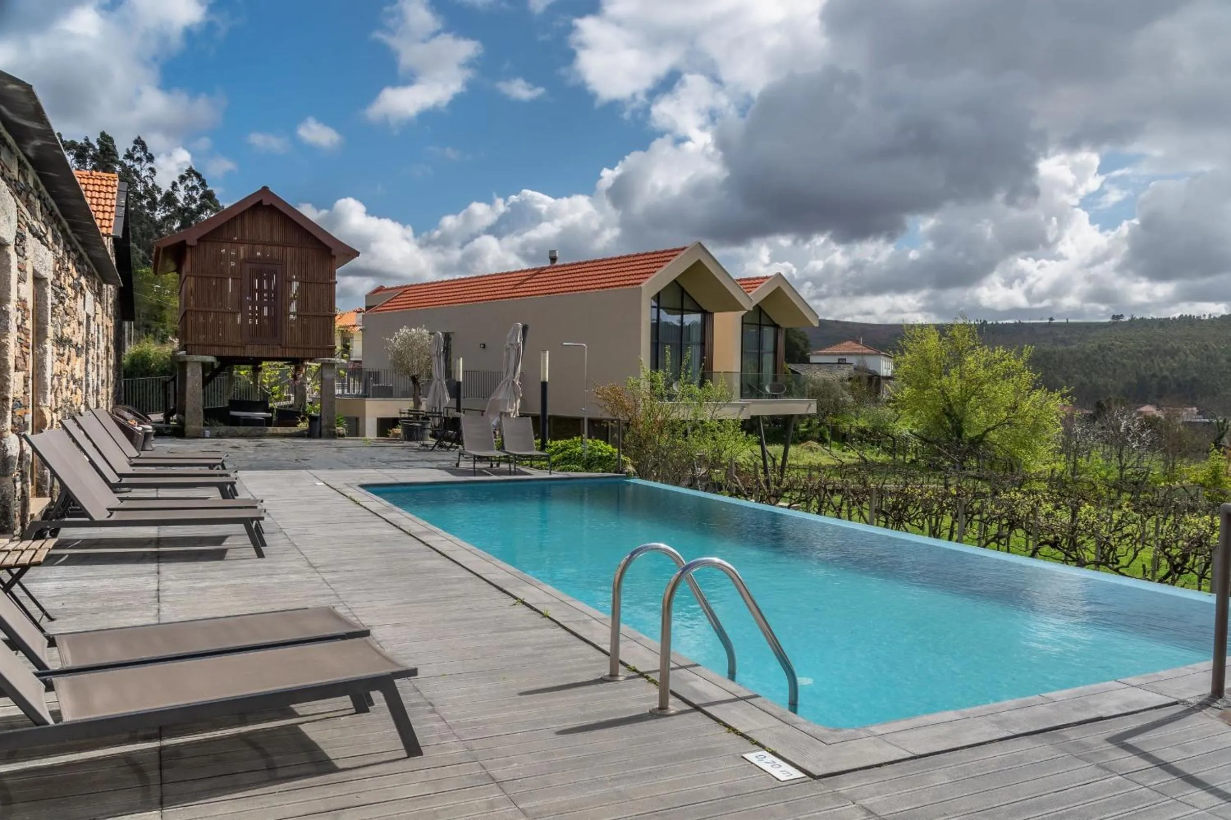 Property building in Casa Valxisto