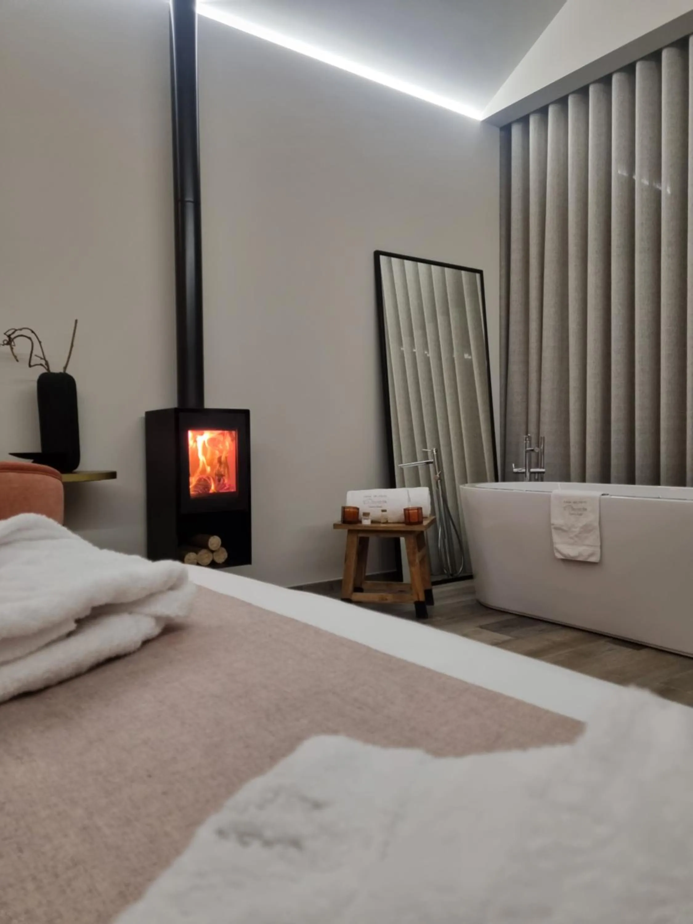 Bath, Bed in Casa Valxisto