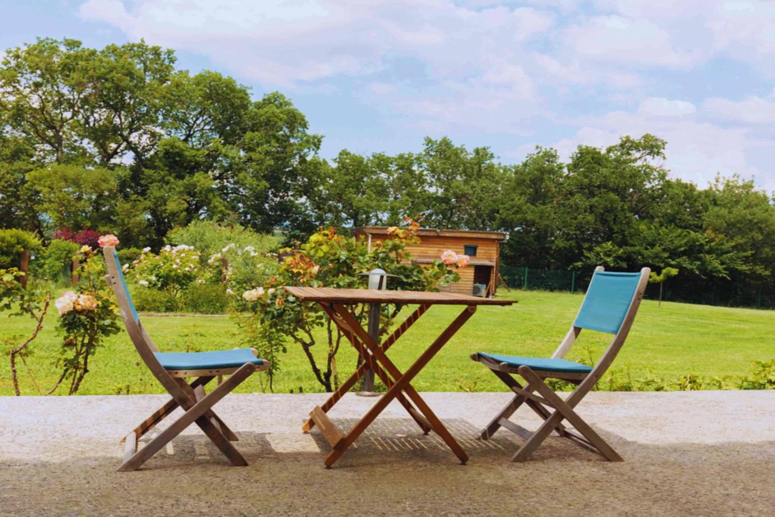 Patio in Le Mas Lauralie