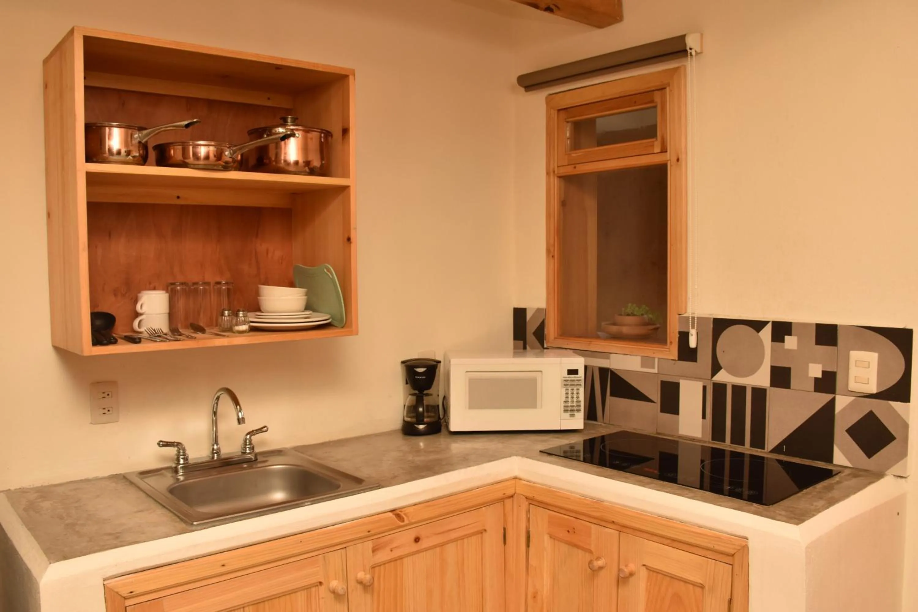 Coffee/tea facilities in Hotel Mansion Primavera