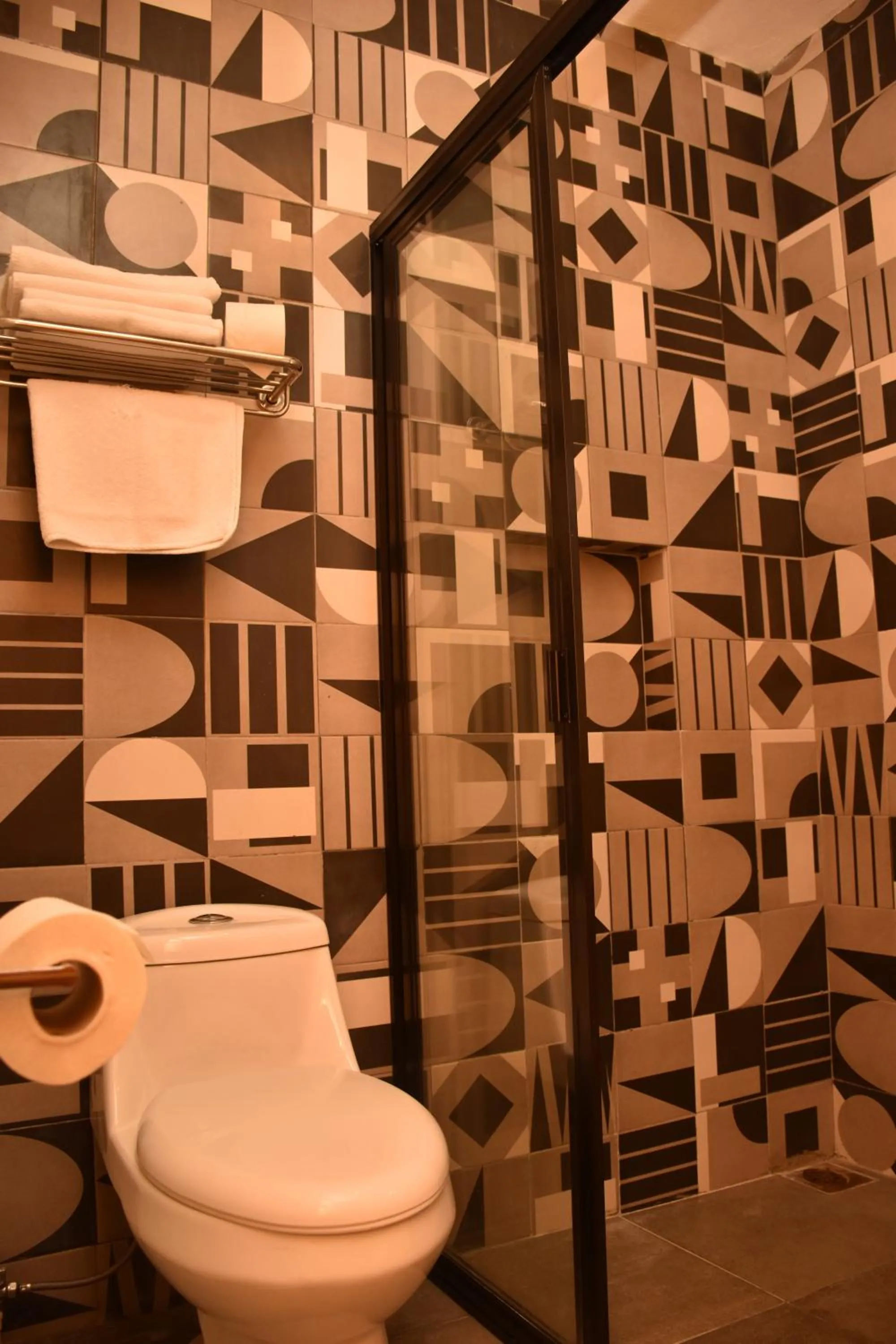 Shower in Hotel Mansion Primavera