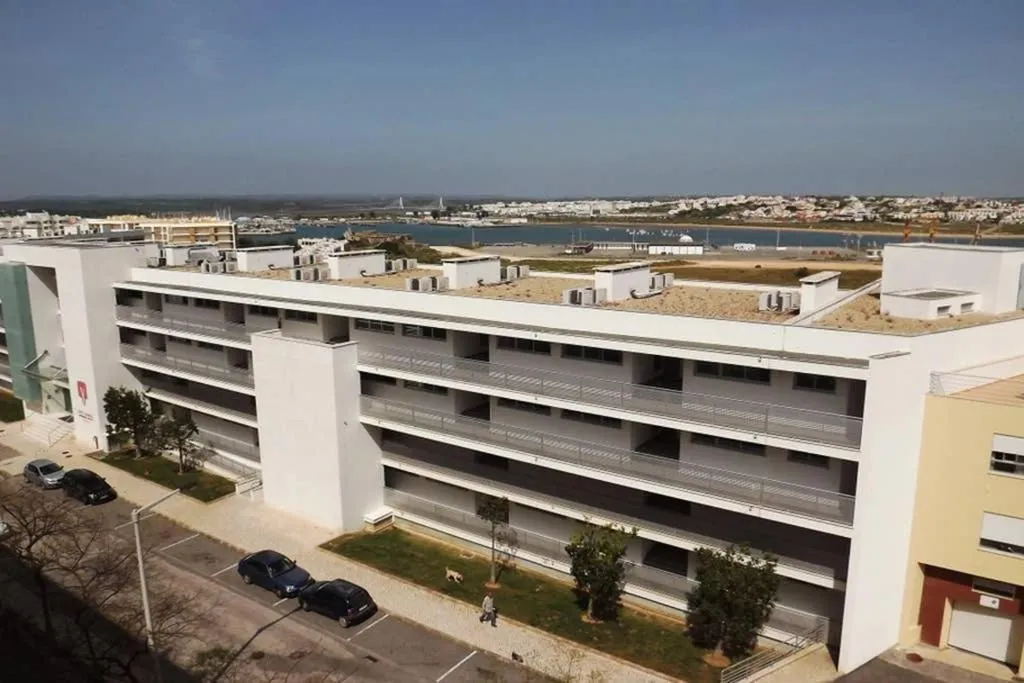 Apartamento T2 Vista Rio Arade - Portimão