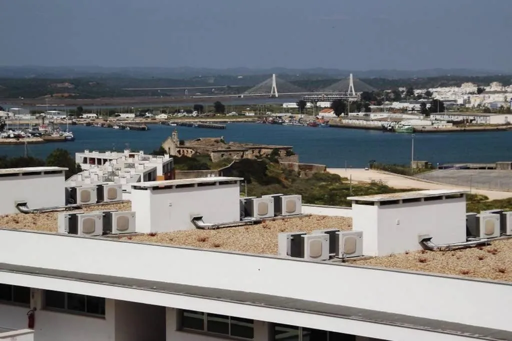 Apartamento T2 Vista Rio Arade - Portimão