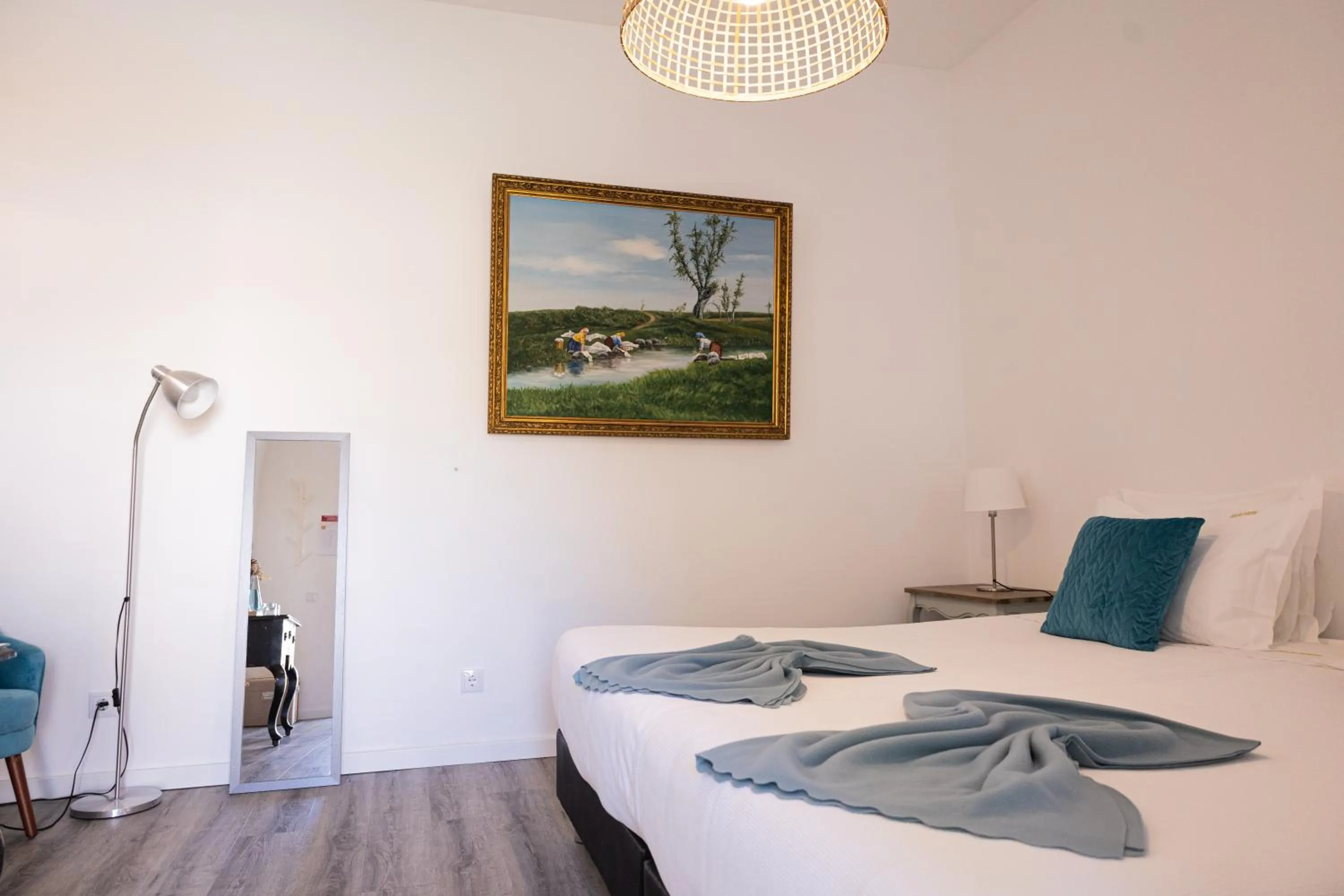 Bedroom, Bed in Vintage Guest House - Casa do Escritor