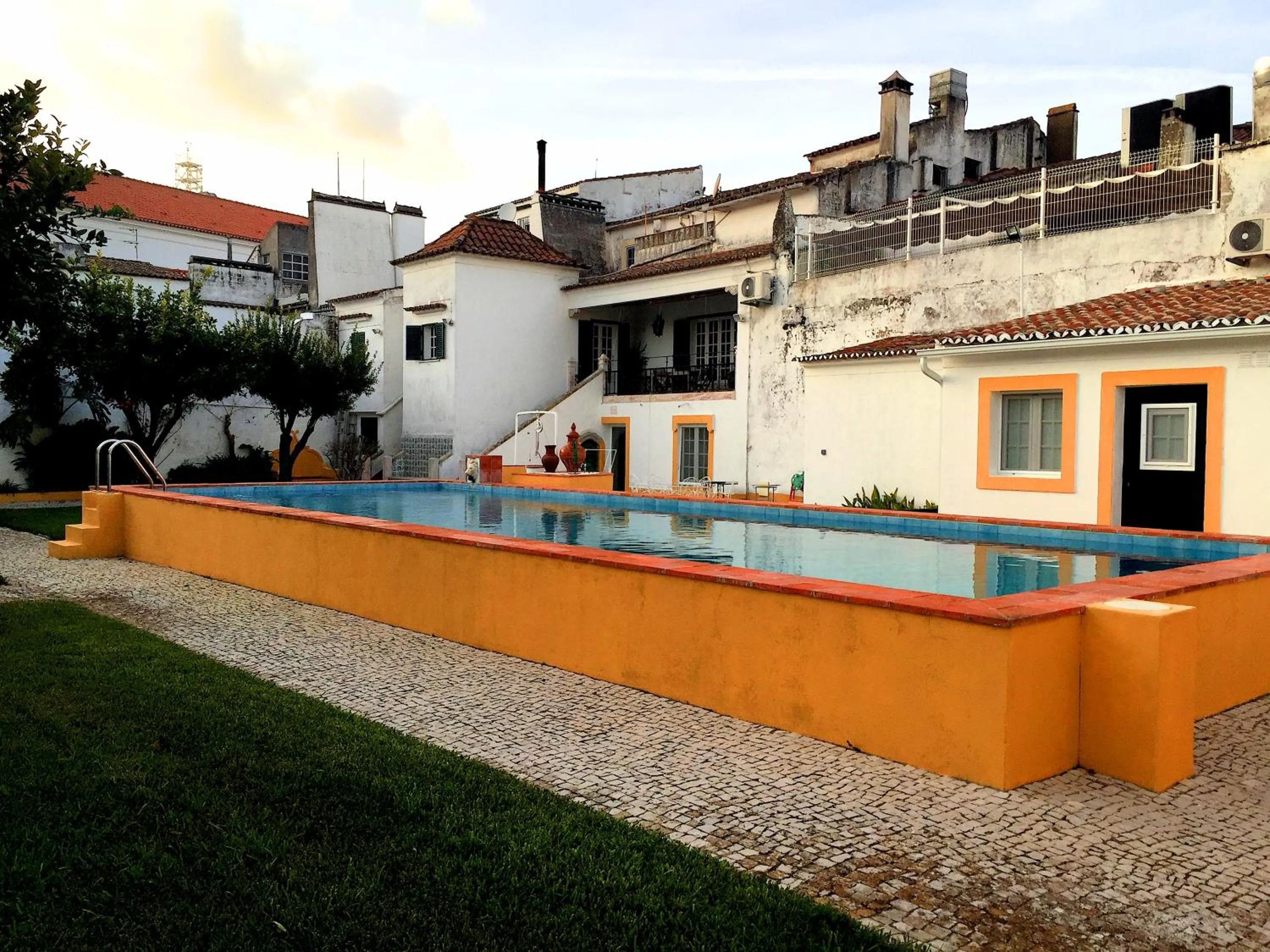 Swimming pool in Vintage Guest House - Casa do Escritor