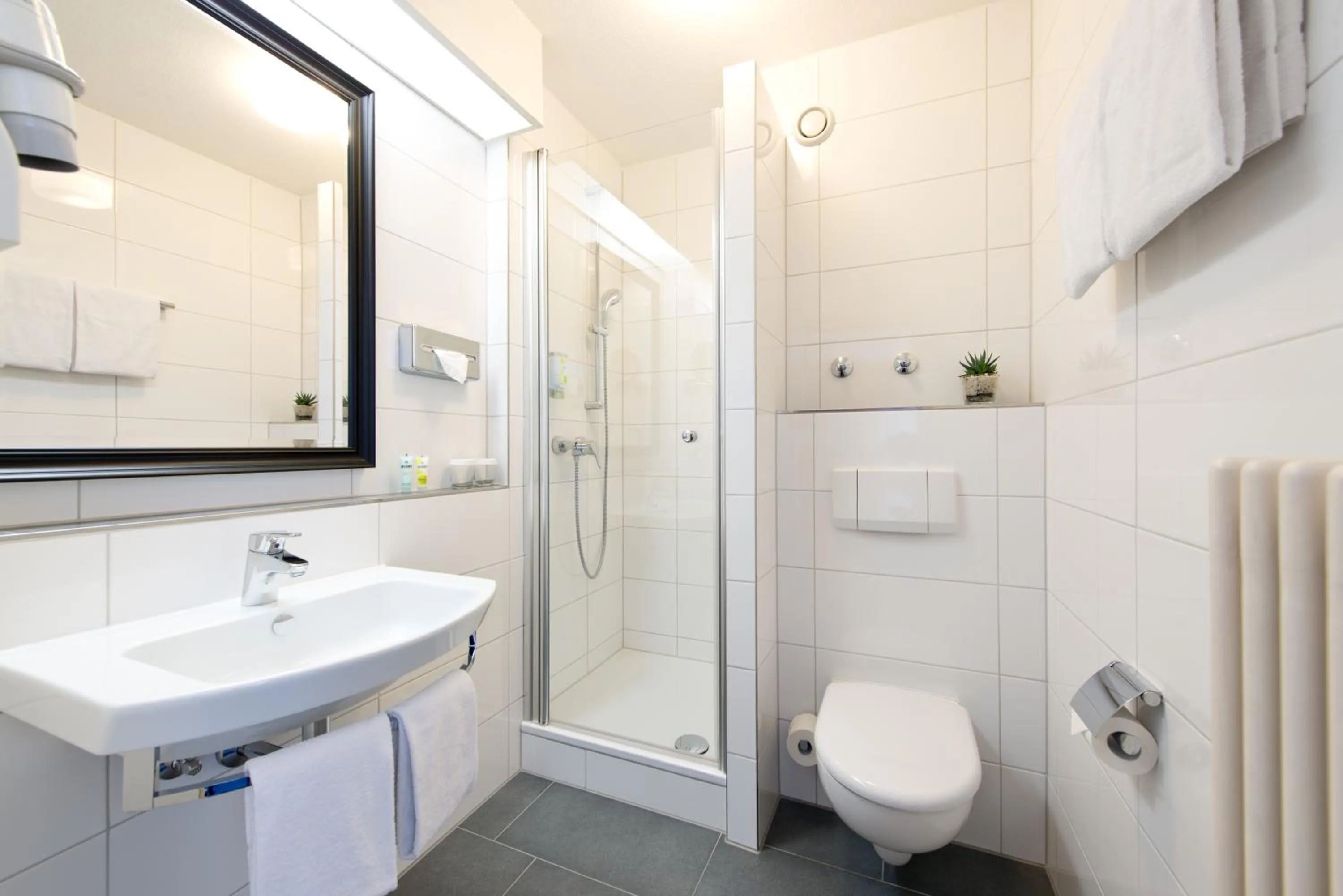 Bathroom in ACHAT Hotel Neustadt an der Weinstraße