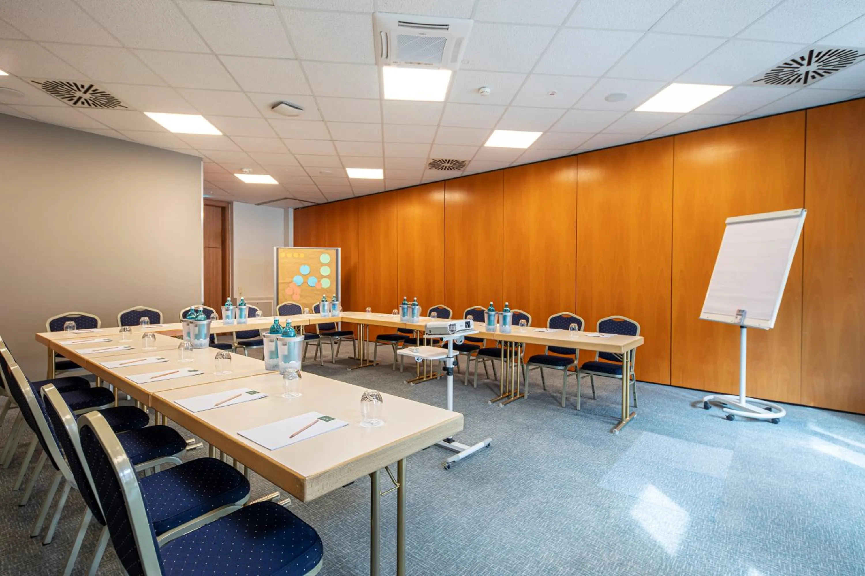 Meeting/conference room in ACHAT Hotel Neustadt an der Weinstraße