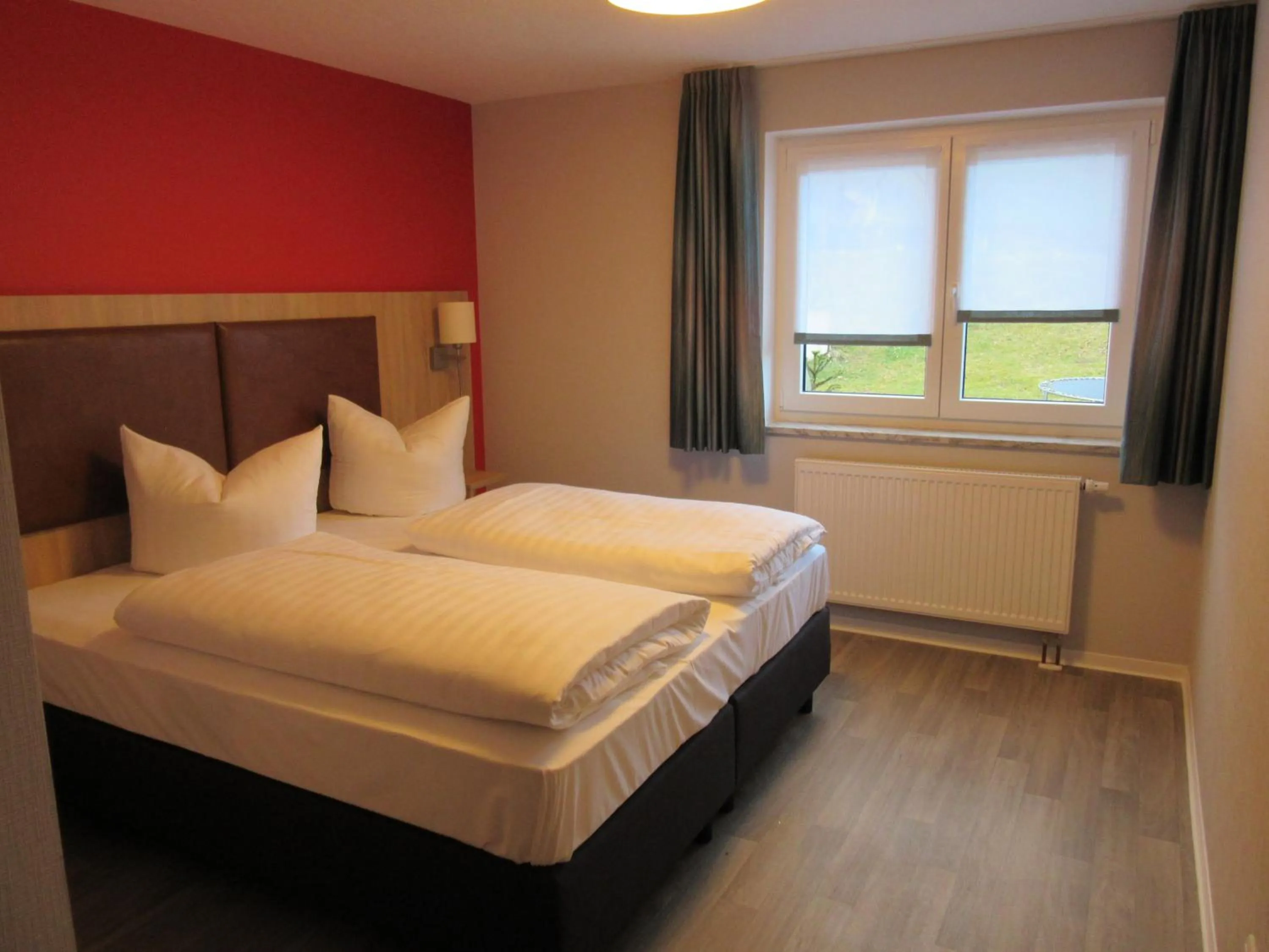 Bedroom, Bed in Hotel-Gasthaus Steiger