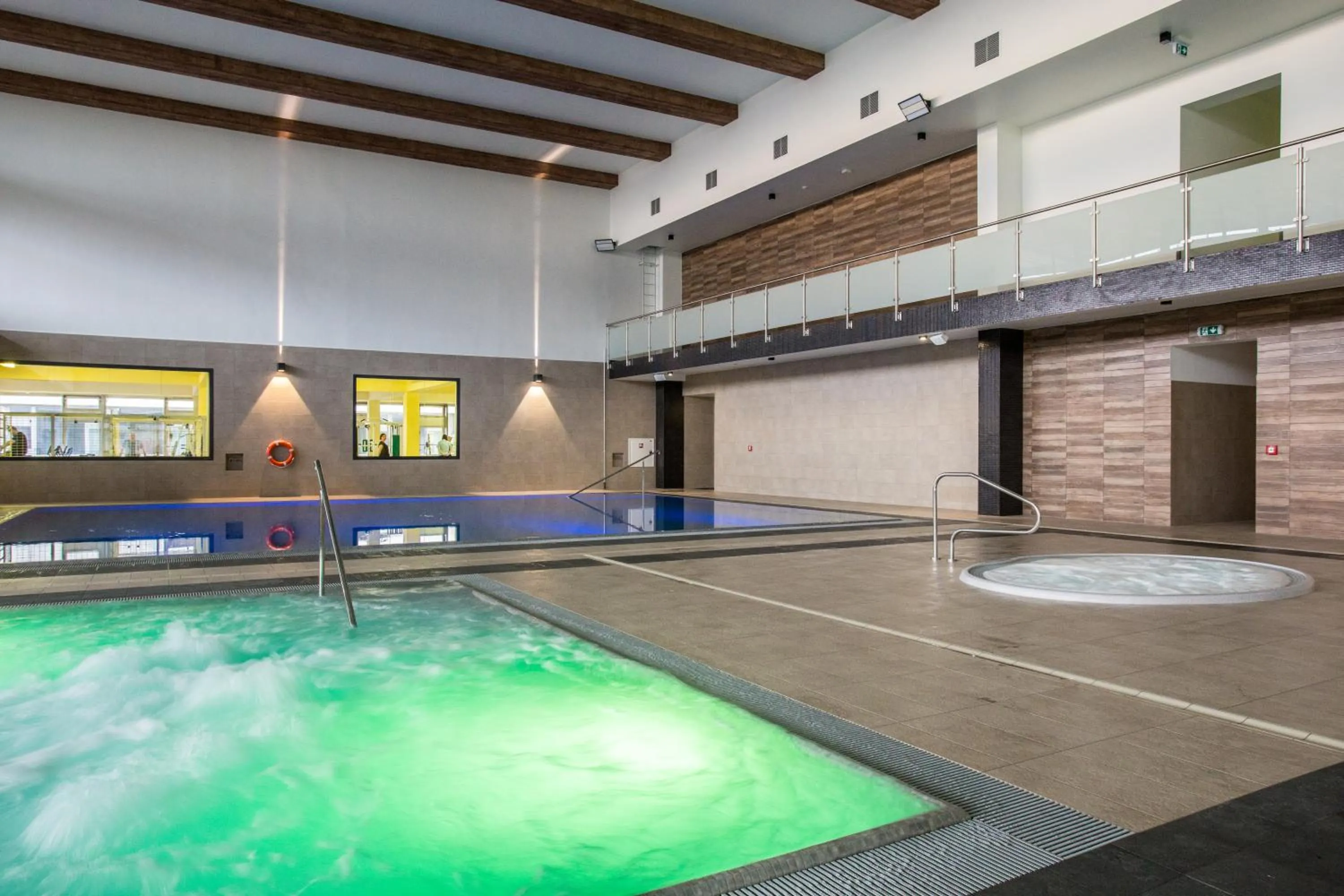 Hot Spring Bath in Sanatorium Równica