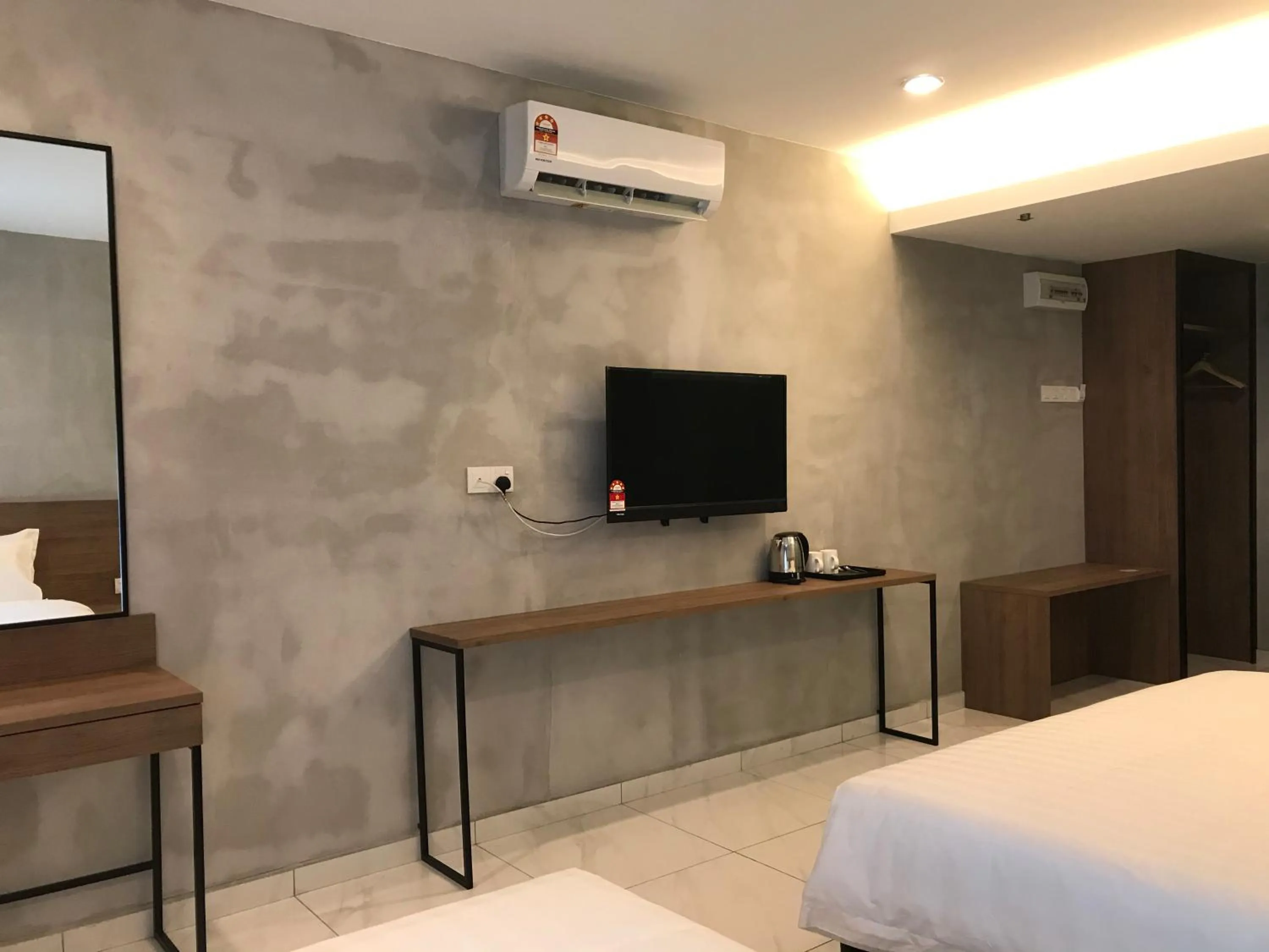 Bed in Dandelion Inn