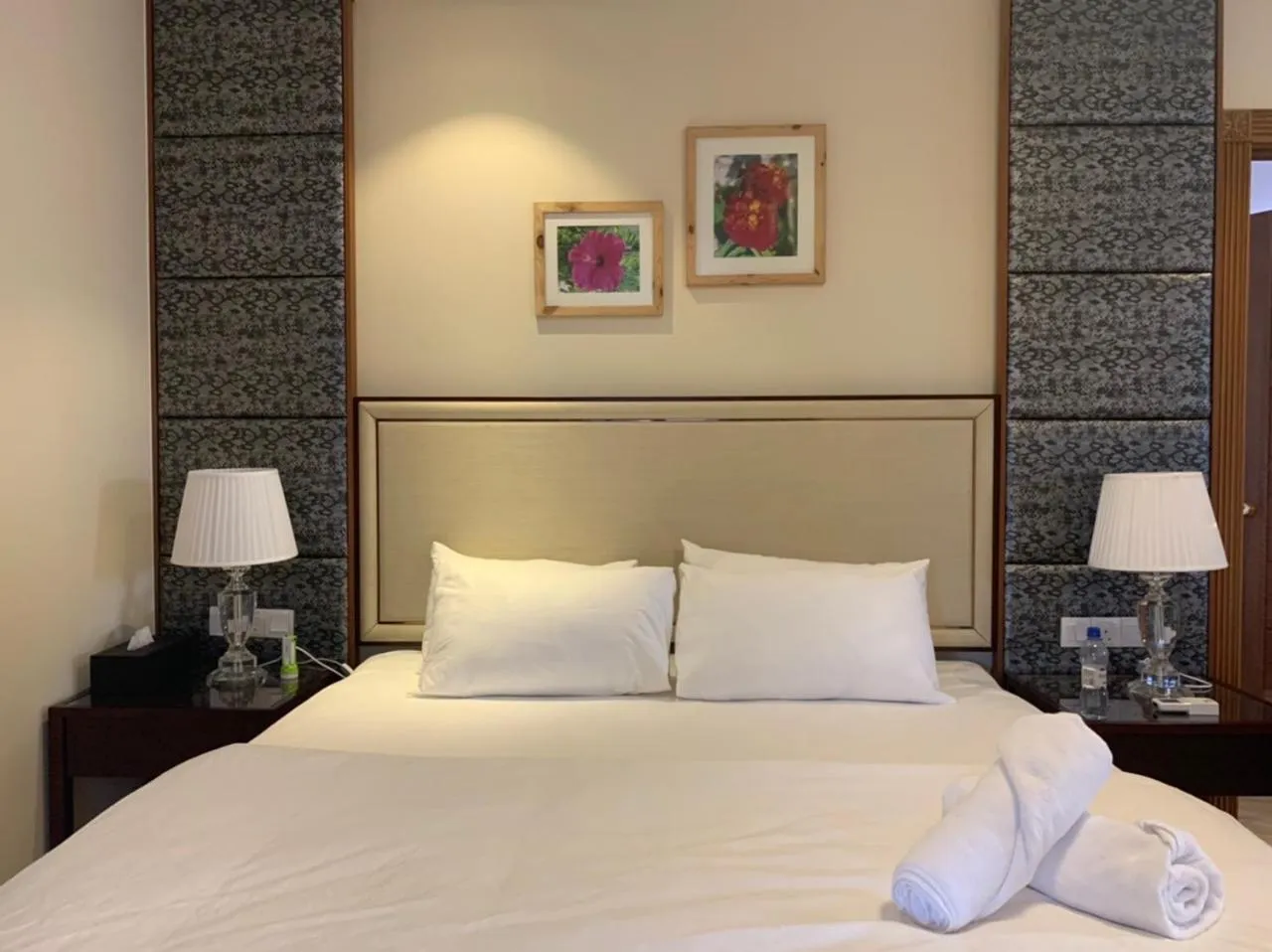 Bed in Viluveli Holiday Retreat