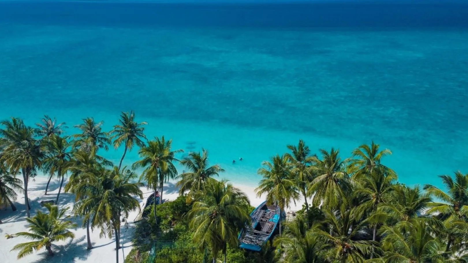 Beach in Viluveli Holiday Retreat