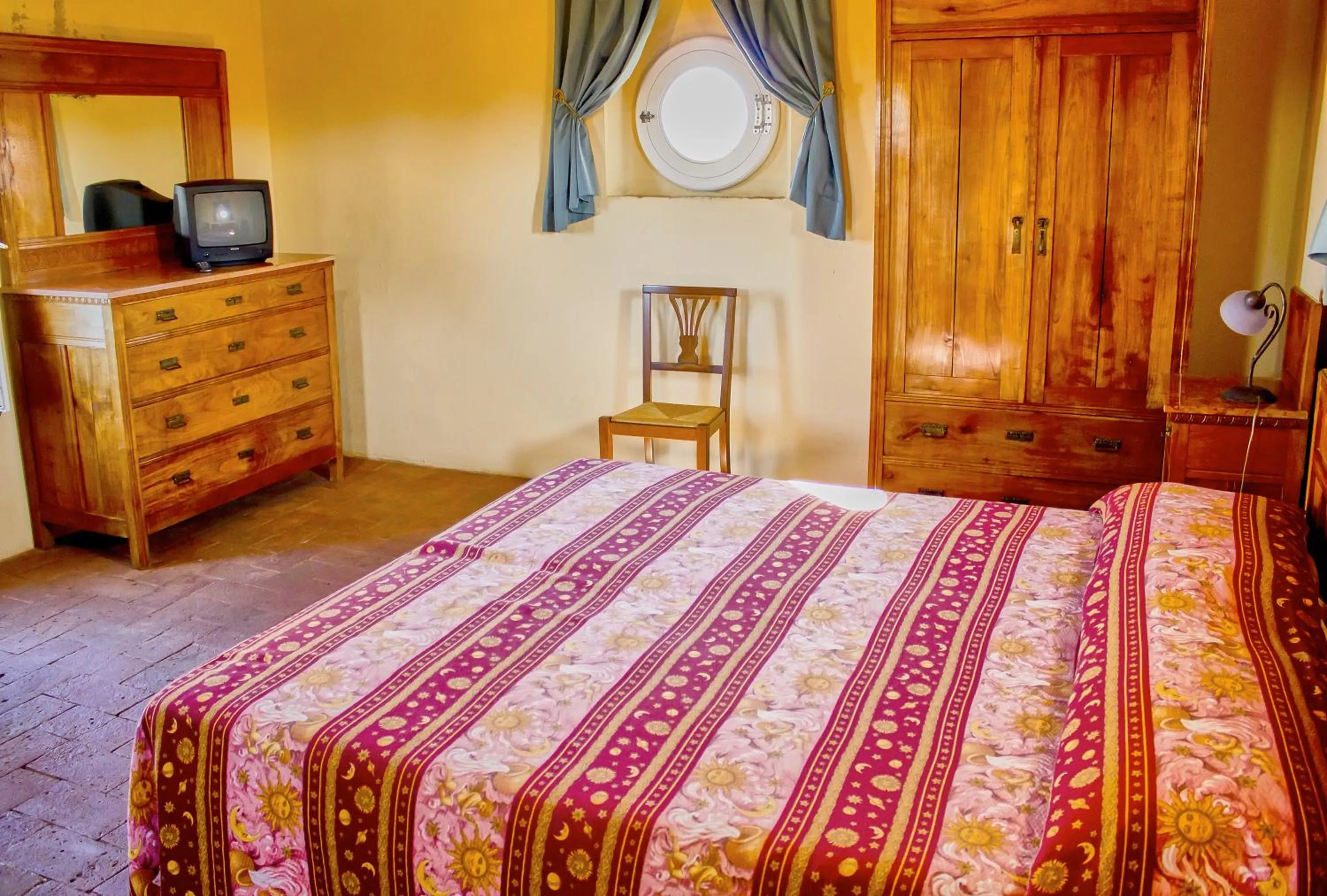 Photo of the whole room, Bed in Villa Graziani
