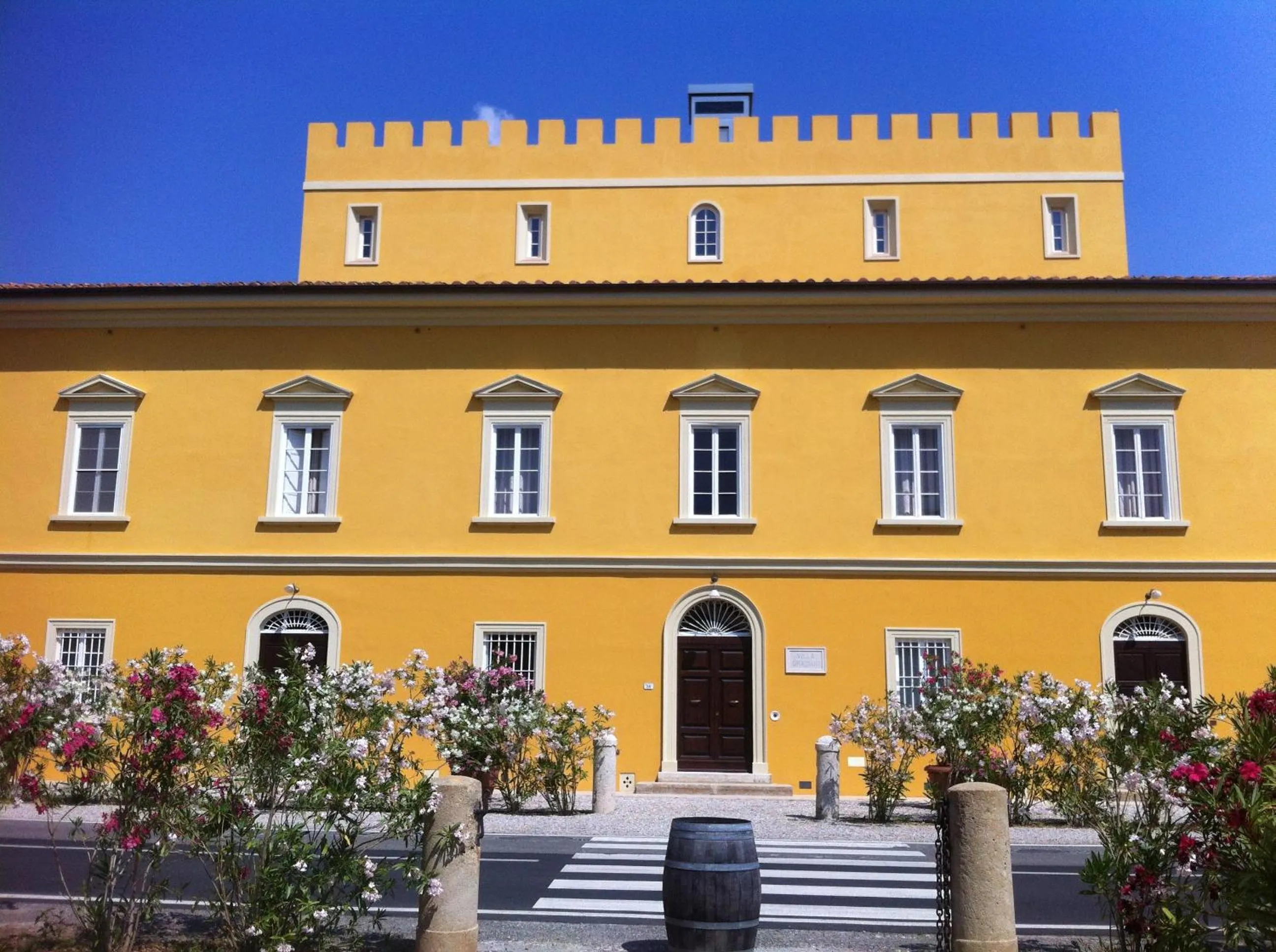 Facade/entrance in Villa Graziani